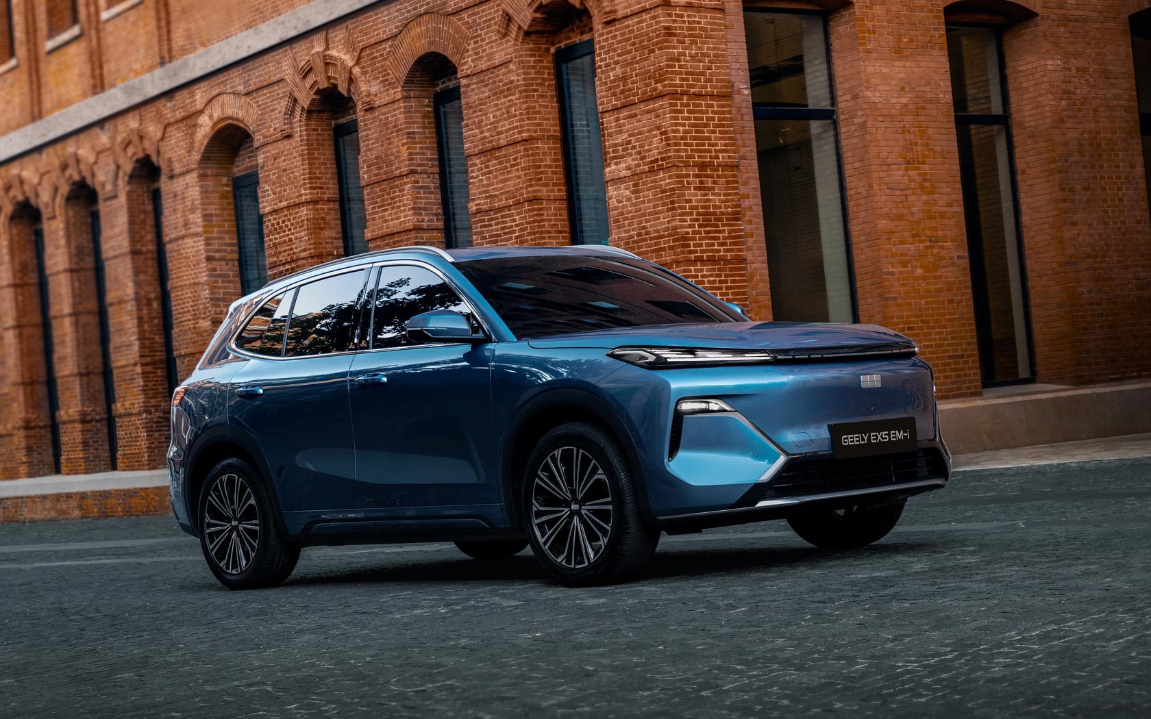  Geely EX5 EM-i 