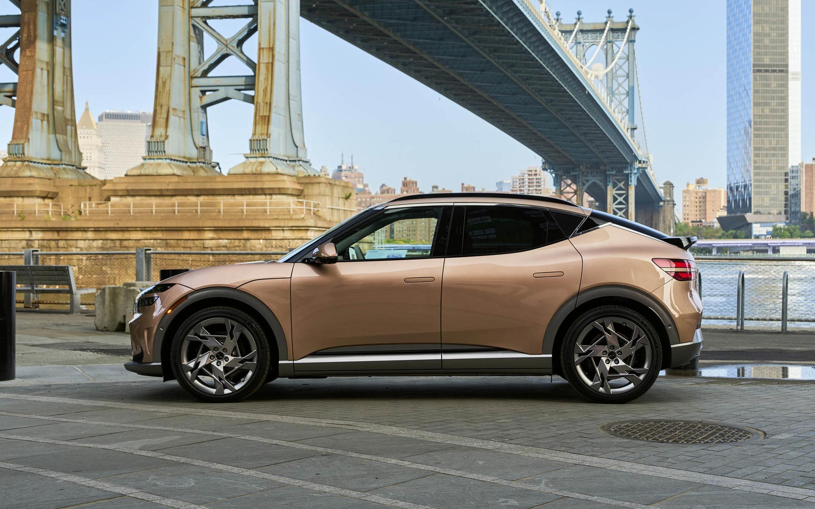 ���� Genesis GV60 