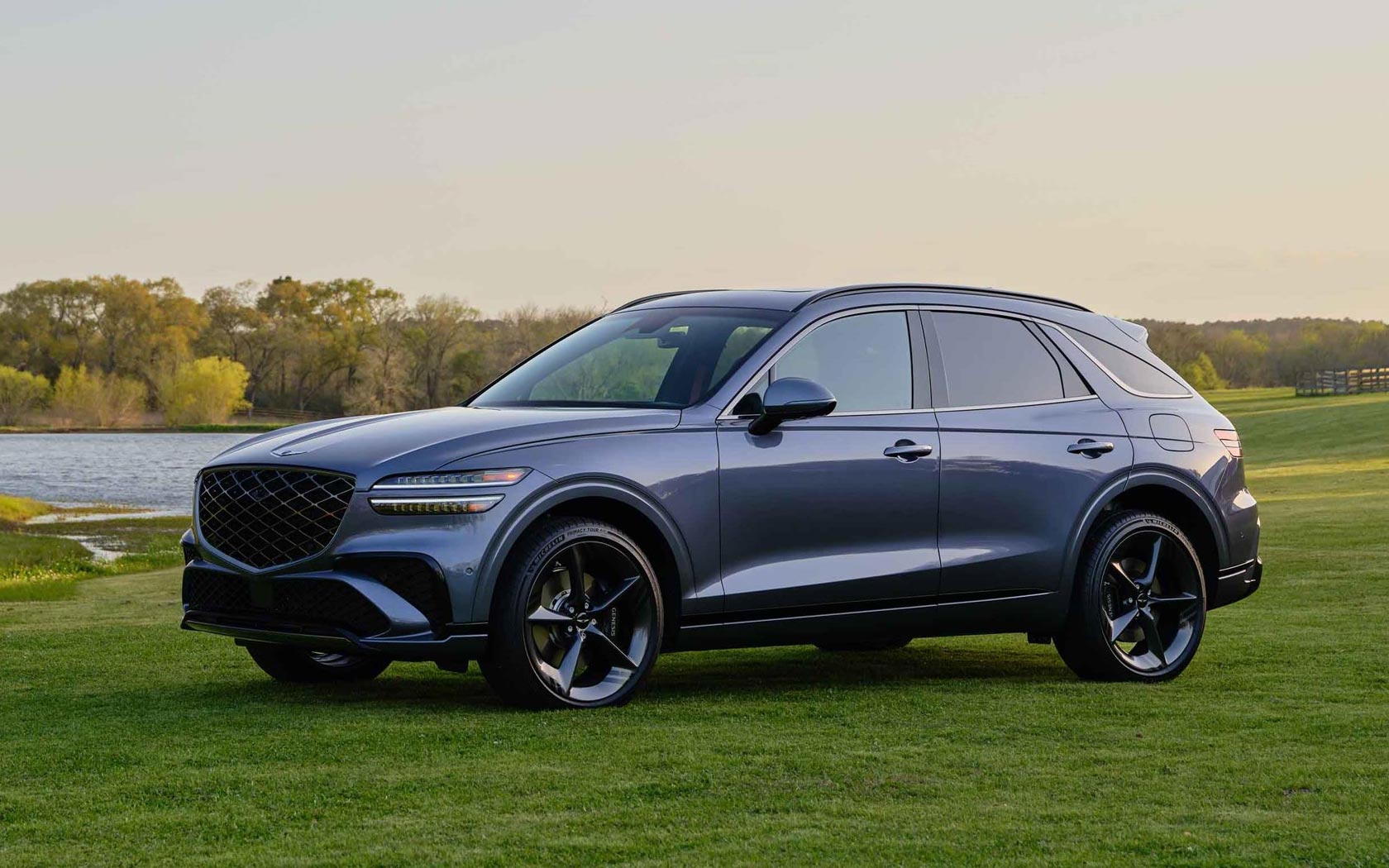  Genesis GV70 