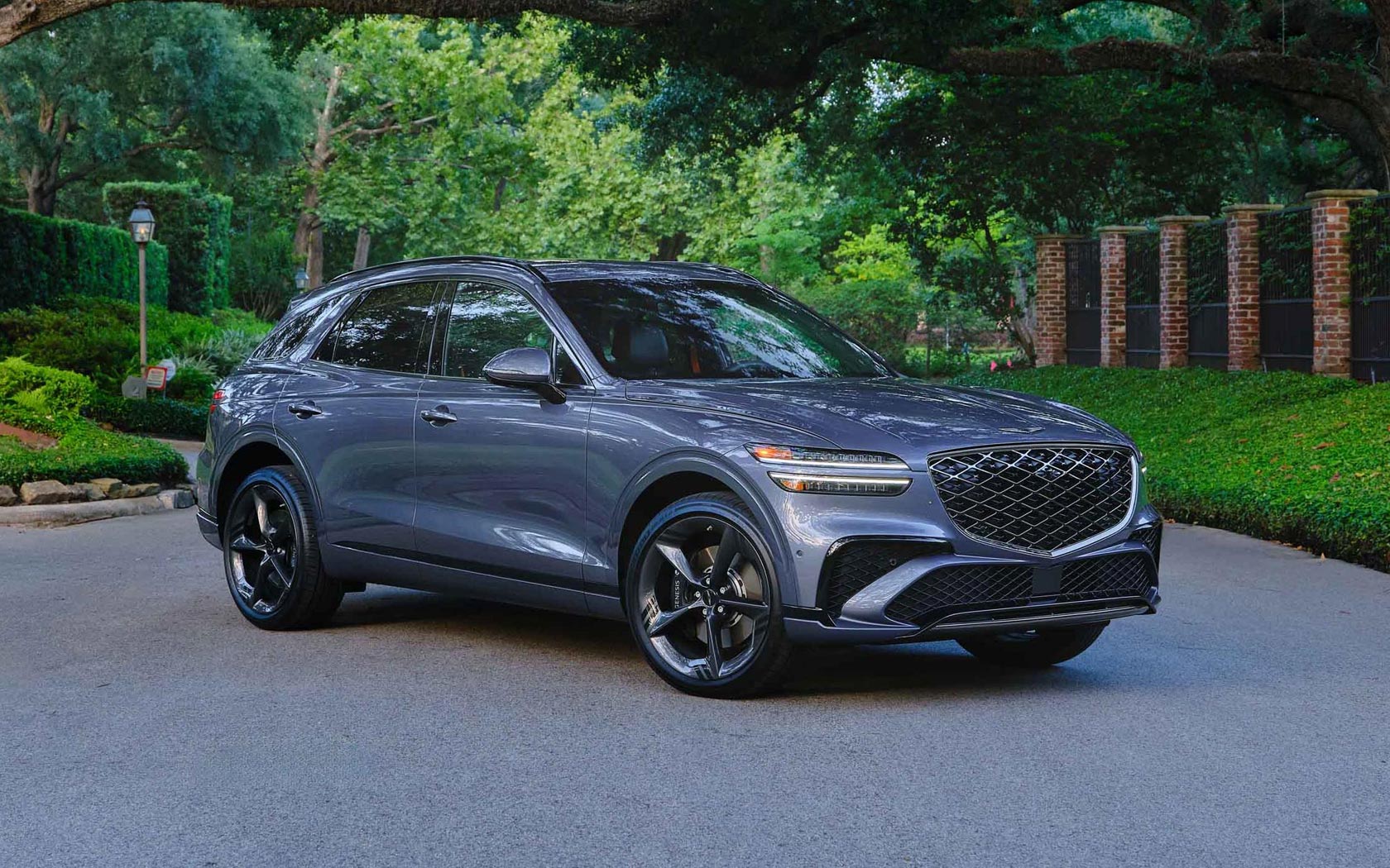  Genesis GV70 