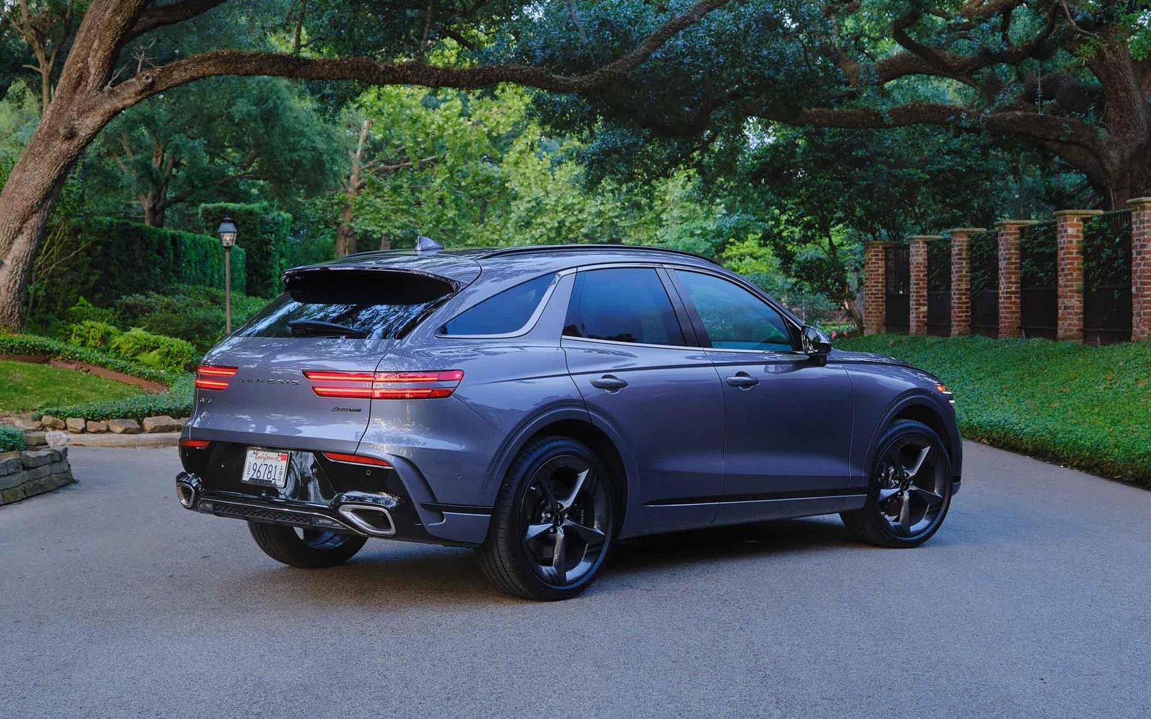  Genesis GV70 
