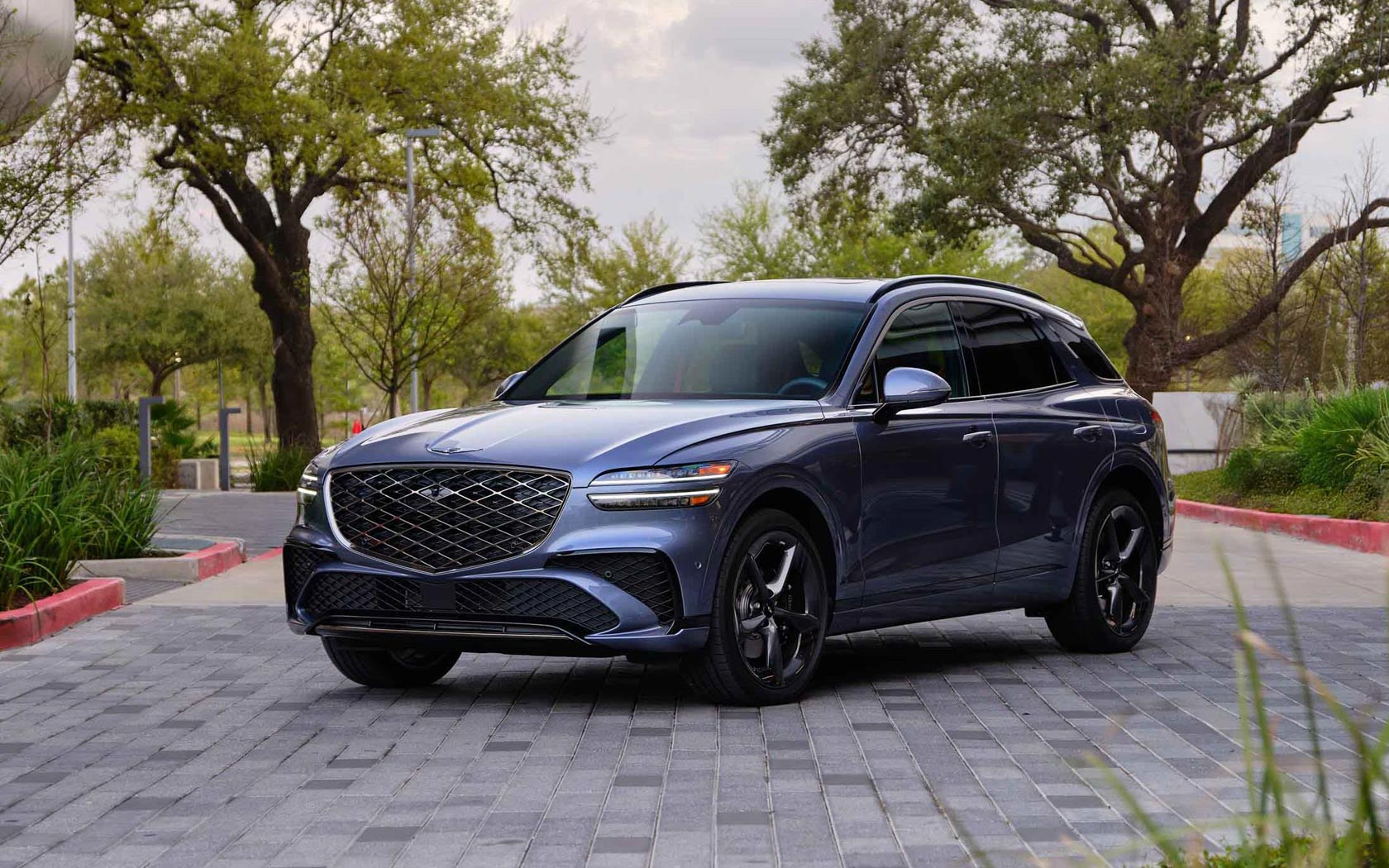  Genesis GV70 