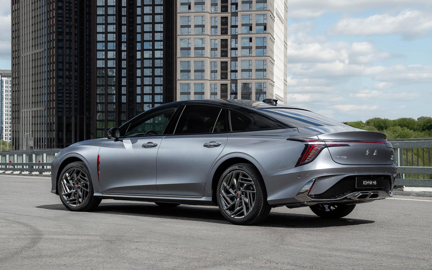  Hongqi H6 