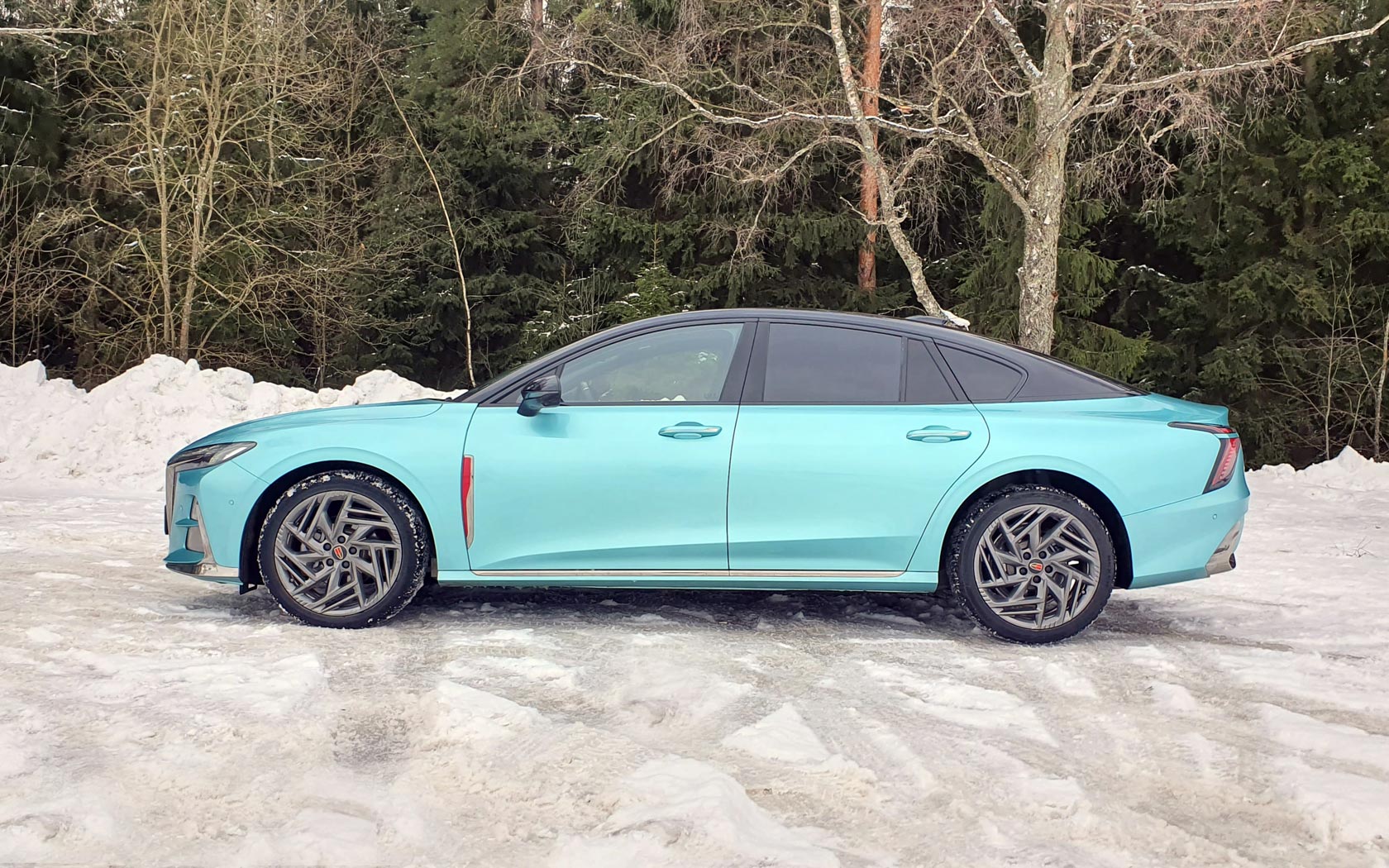 ���� Hongqi H6 