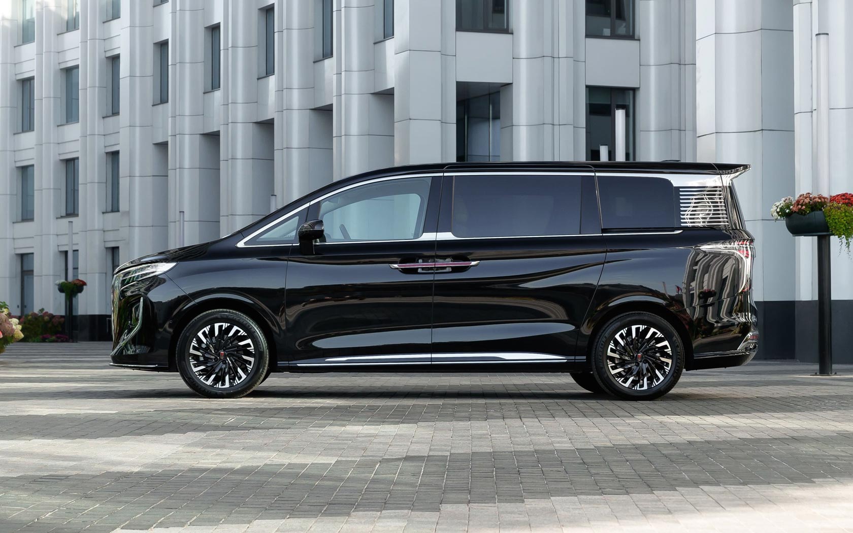 ���� Hongqi HQ9 