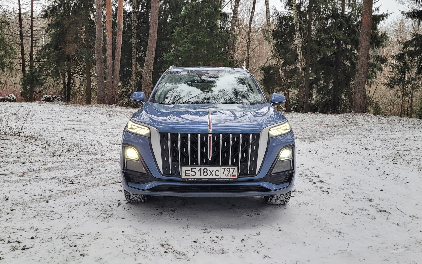 ���� Hongqi HS5 