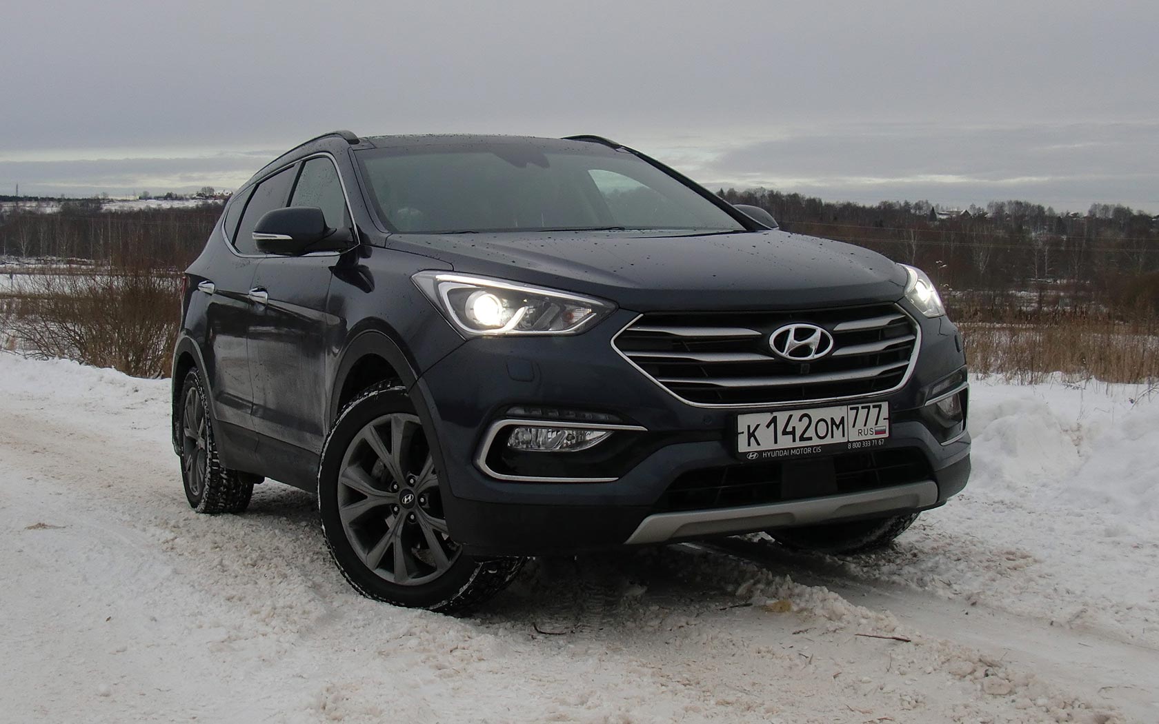 Hyundai Santa Fe 2015 черный