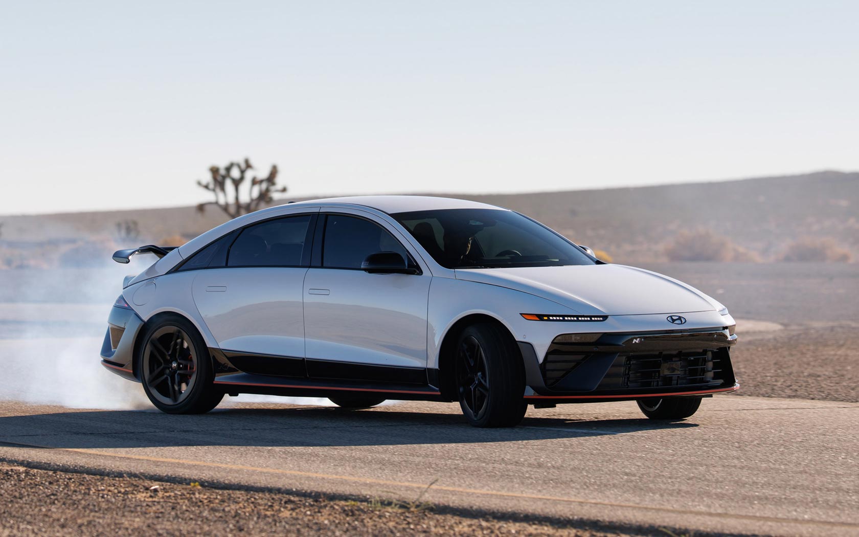 ���� Hyundai Ioniq 6 N 