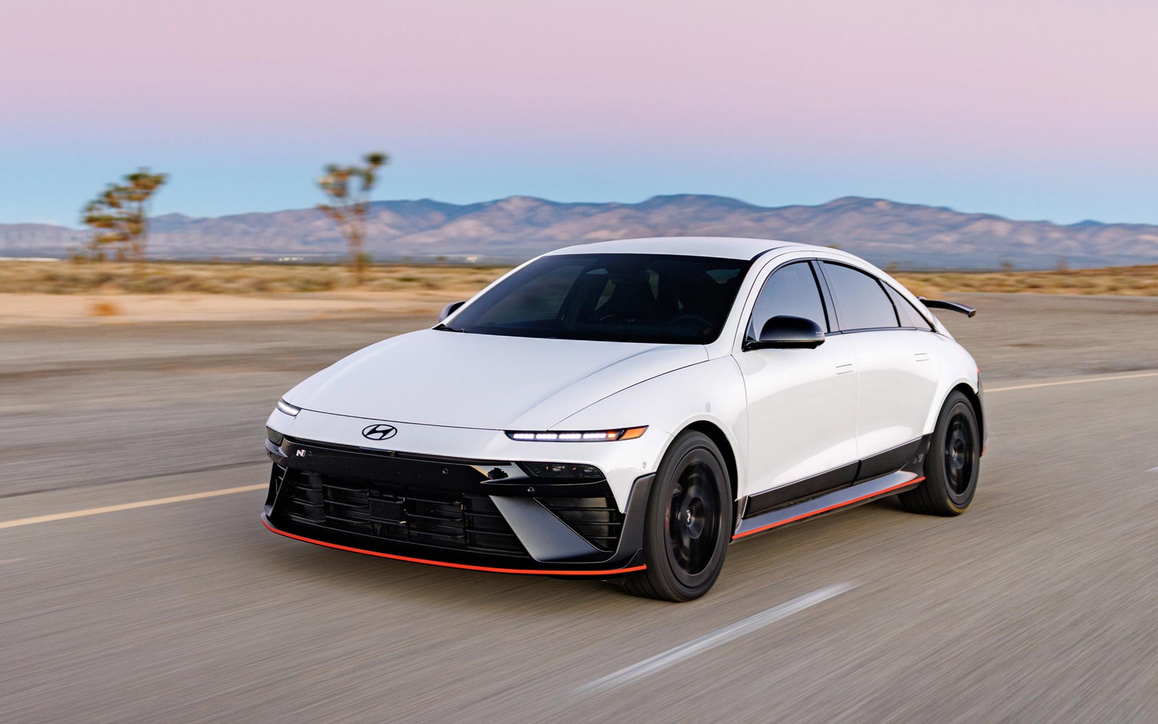 ���� Hyundai Ioniq 6 N 