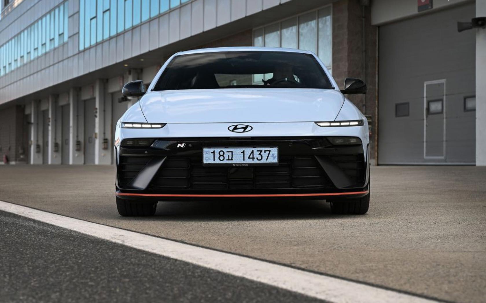 ���� Hyundai Ioniq 6 N 