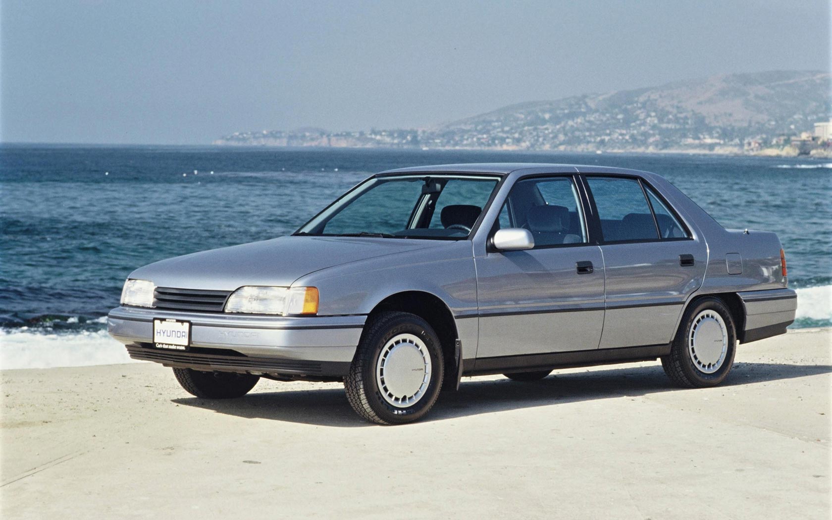 ���� Hyundai Sonata (1988-1993)