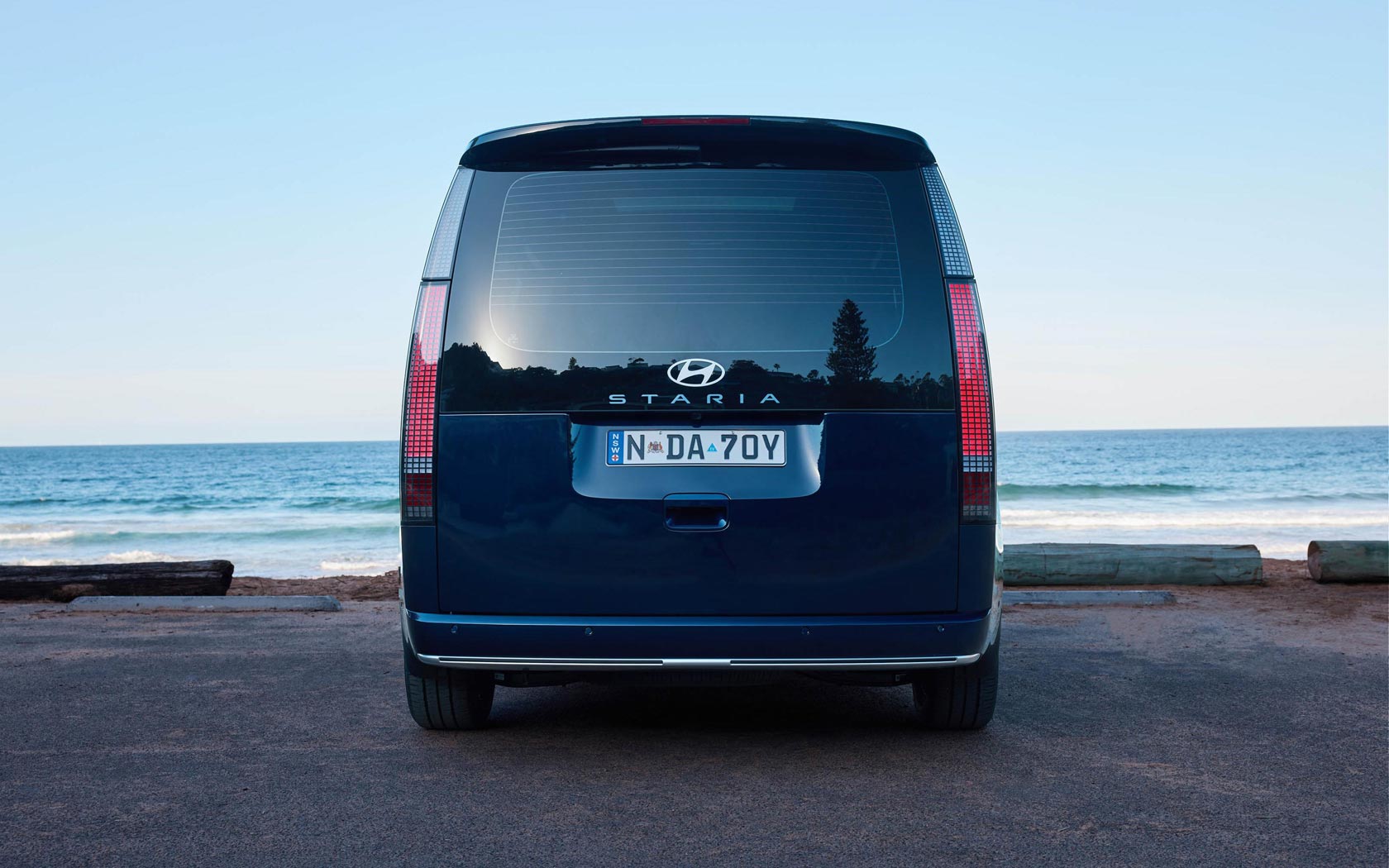 ���� Hyundai Staria 