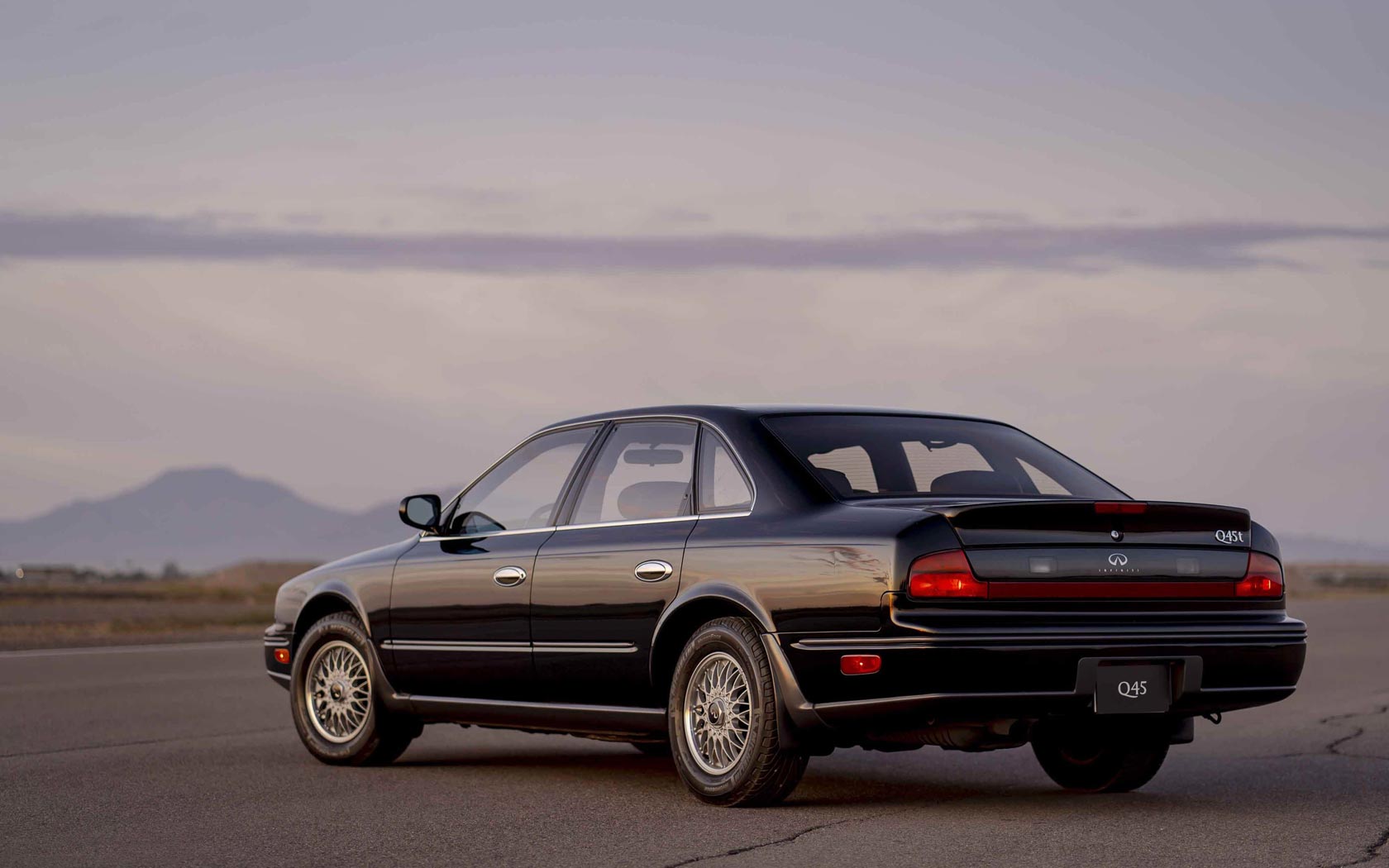  Infiniti Q45 (1989-1996)