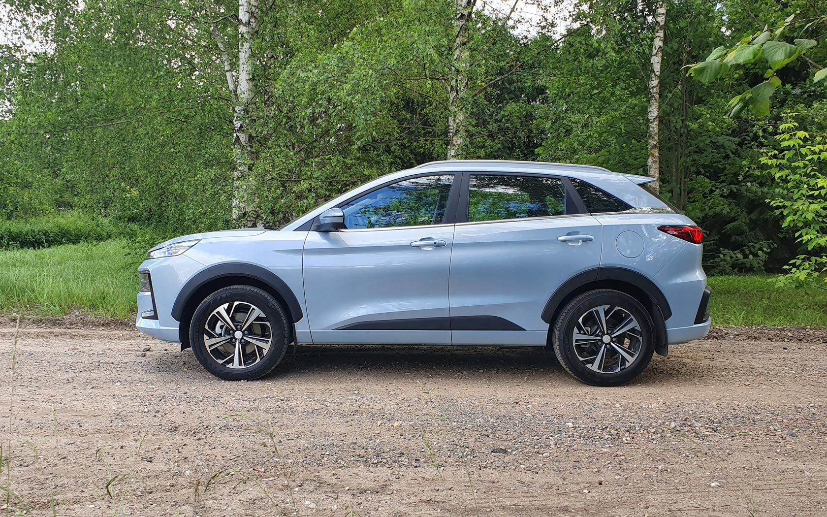  Jac JS6 