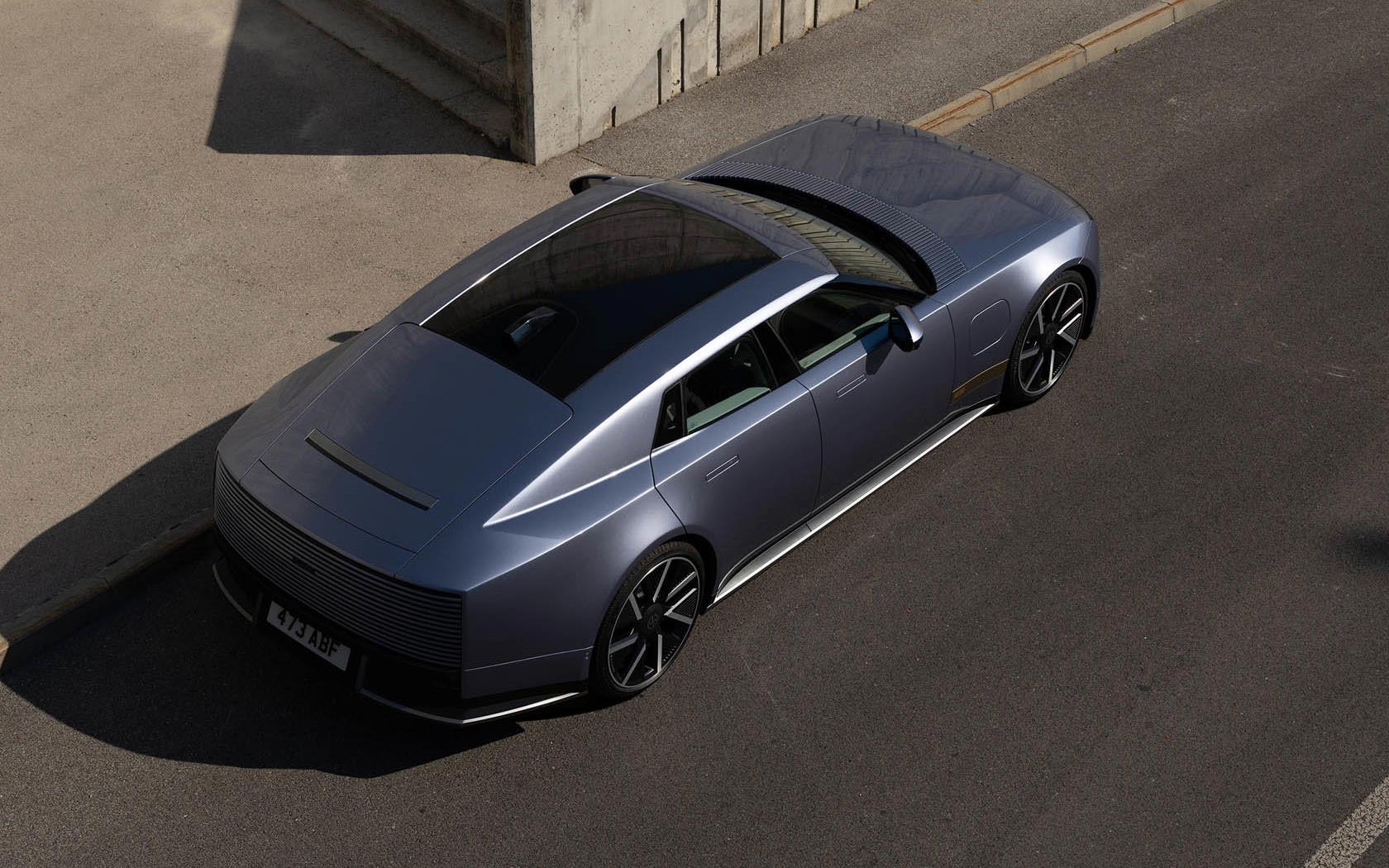 ���� Jaguar Type 01 