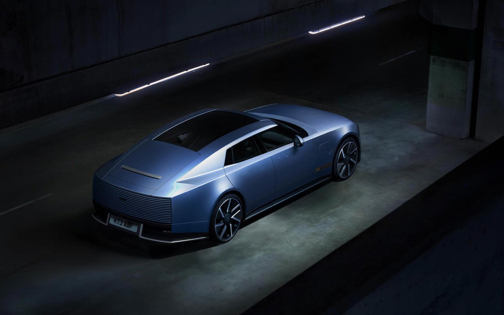 ���� Jaguar Type 01 