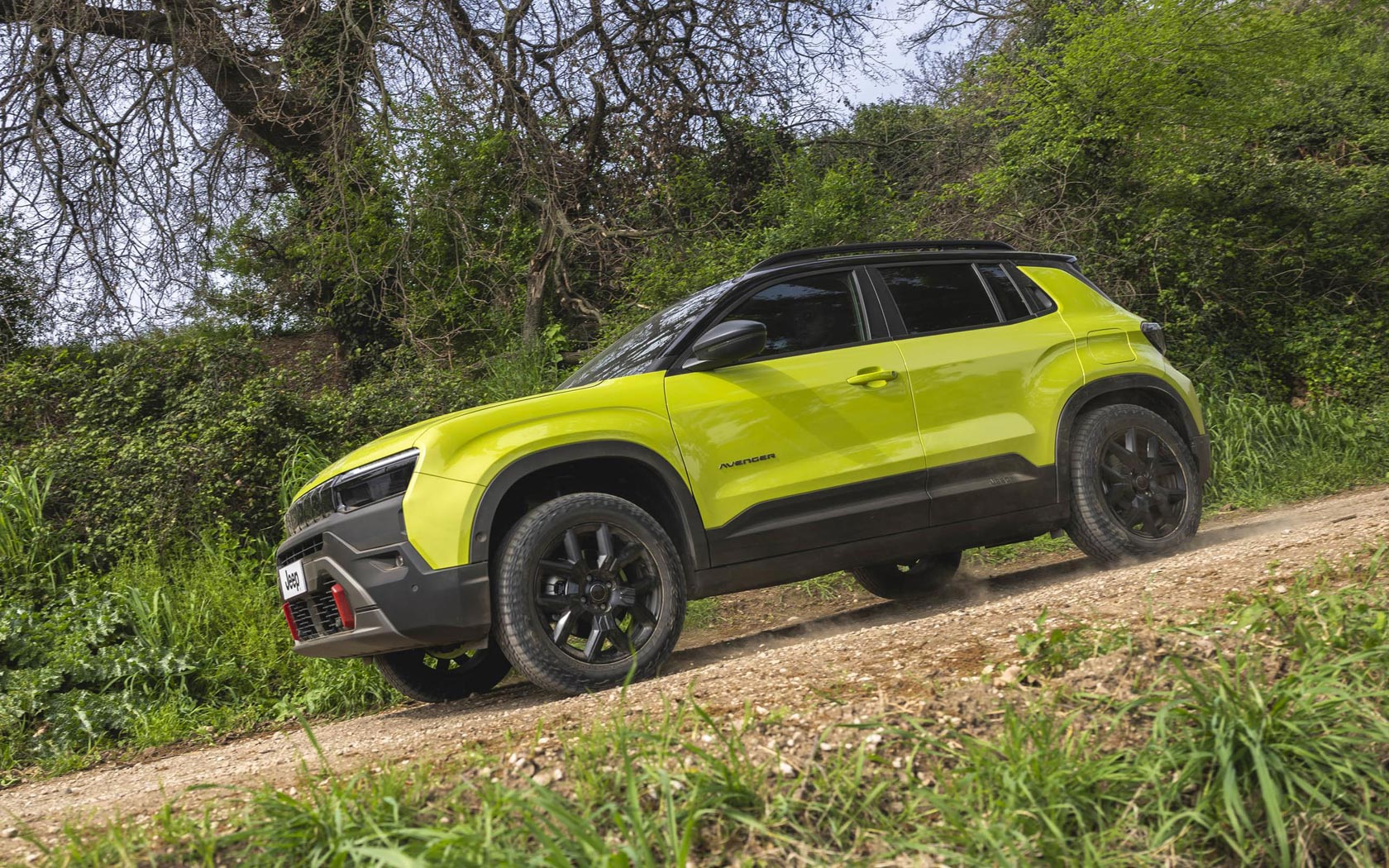 ���� Jeep Avenger 4xe 