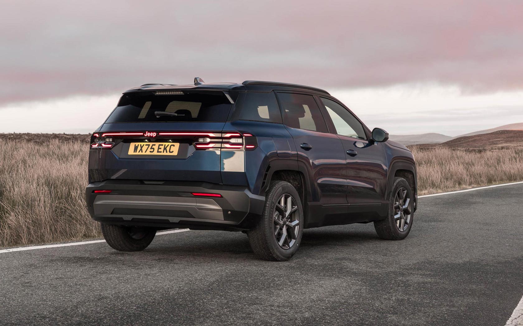 ���� Jeep Compass 2025 