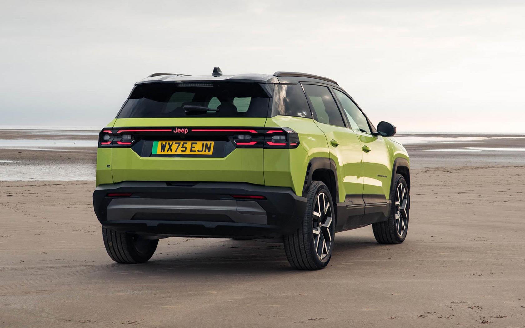 ���� Jeep Compass 2025 