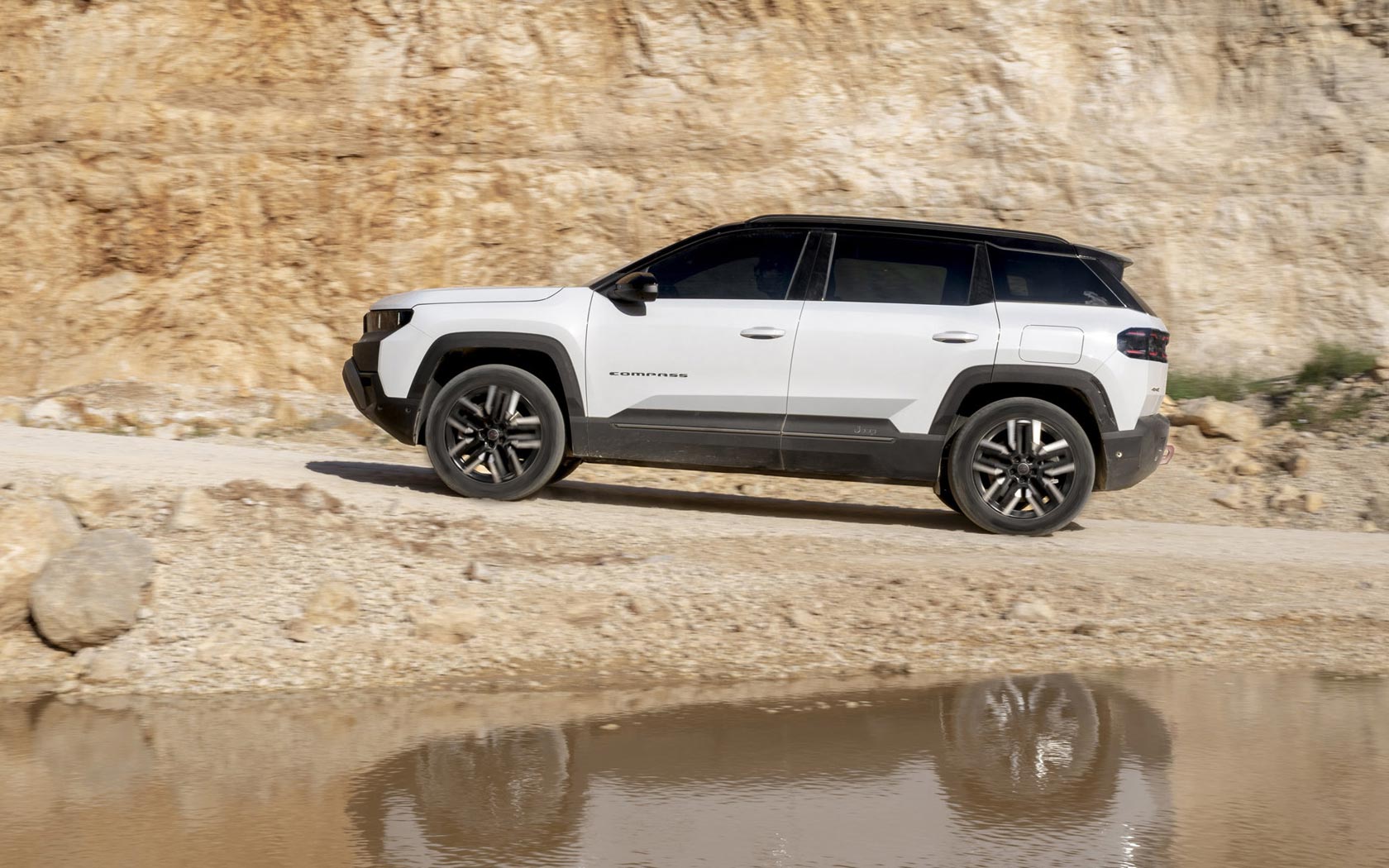 ���� Jeep Compass 4xe 