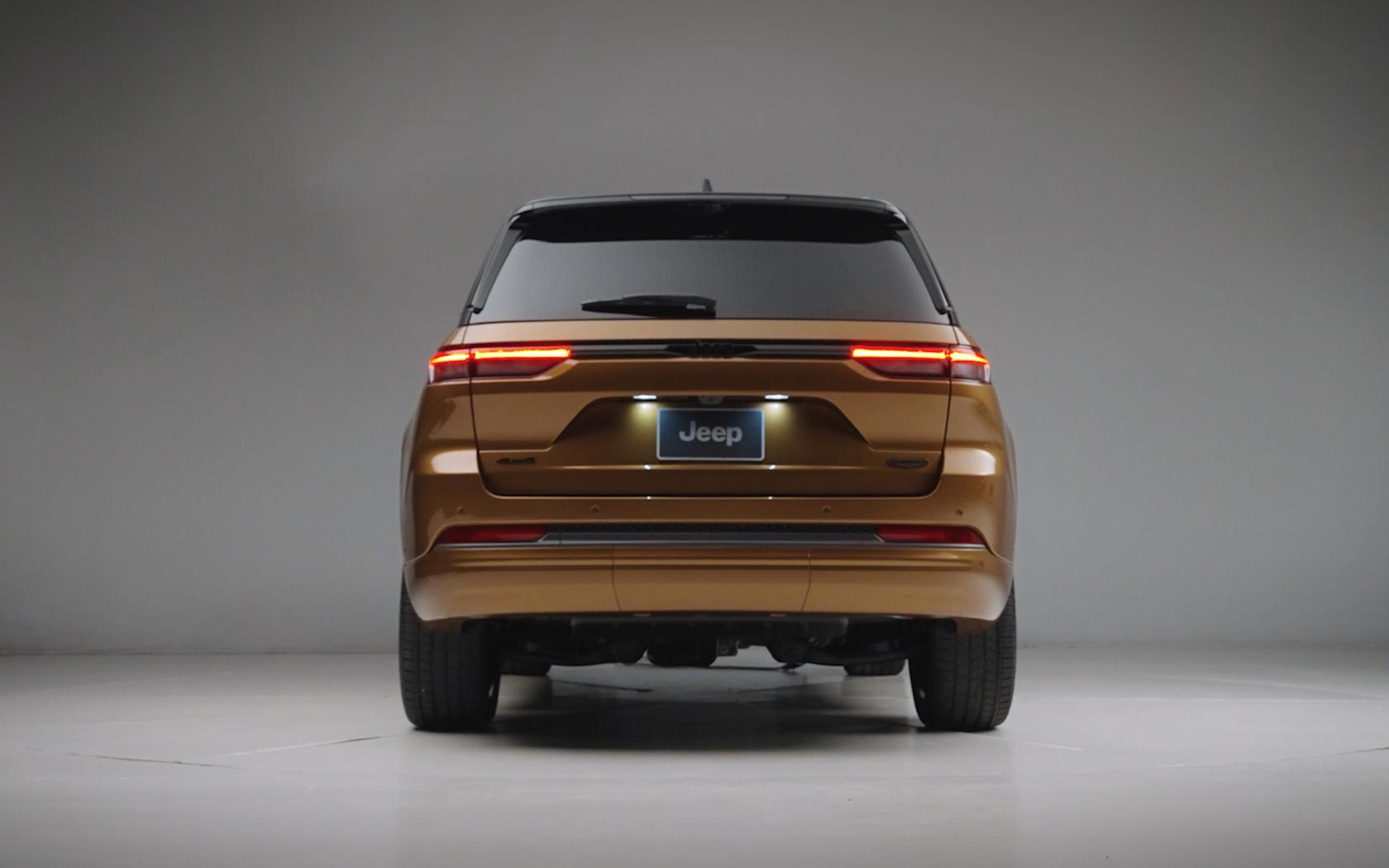 ���� Jeep Grand Cherokee 