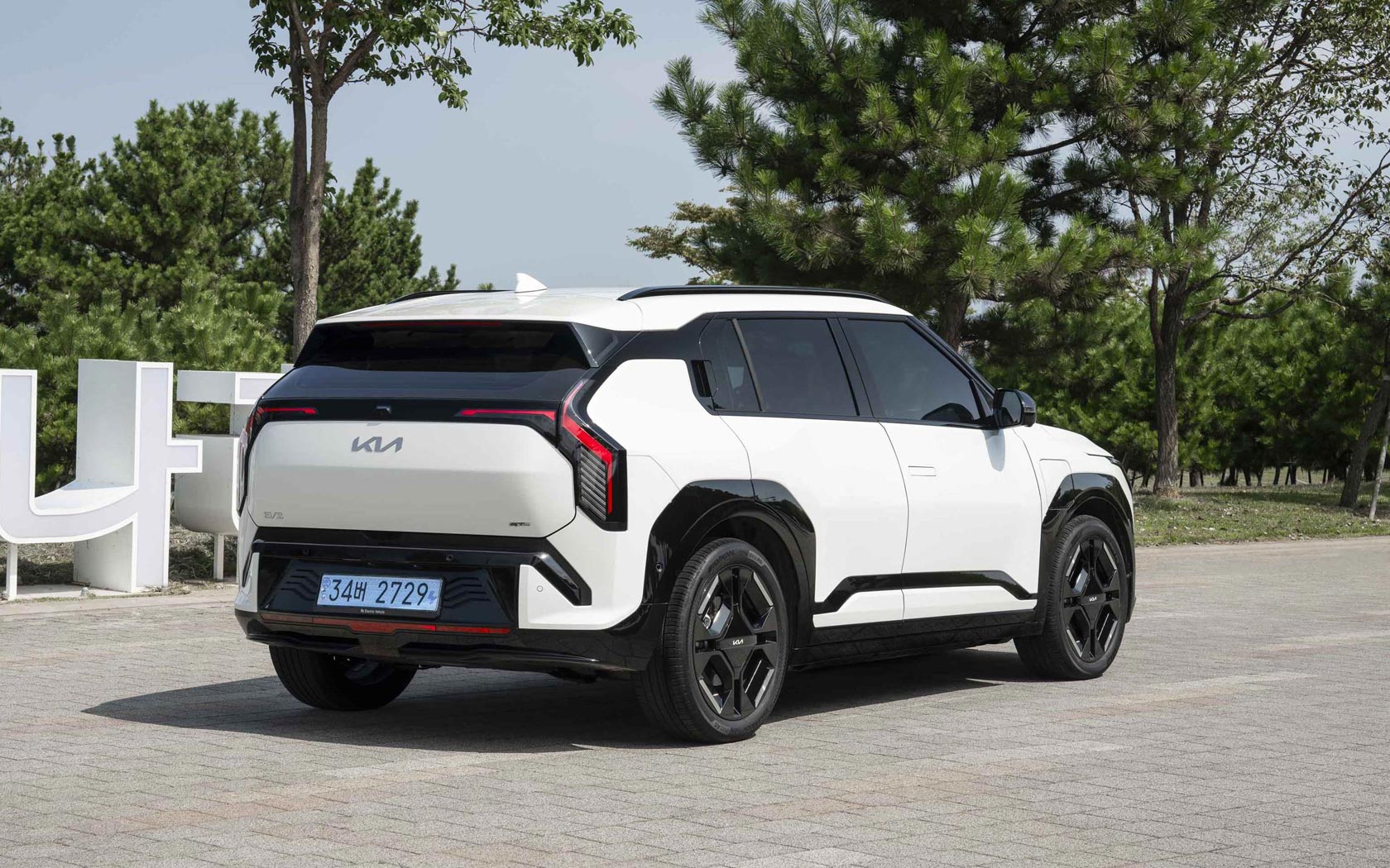  Kia EV3 