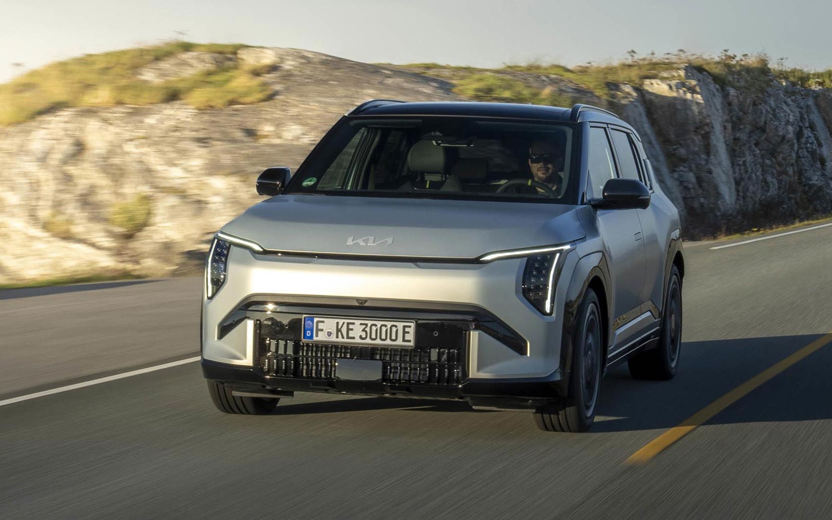 ���� Kia EV3 GT 