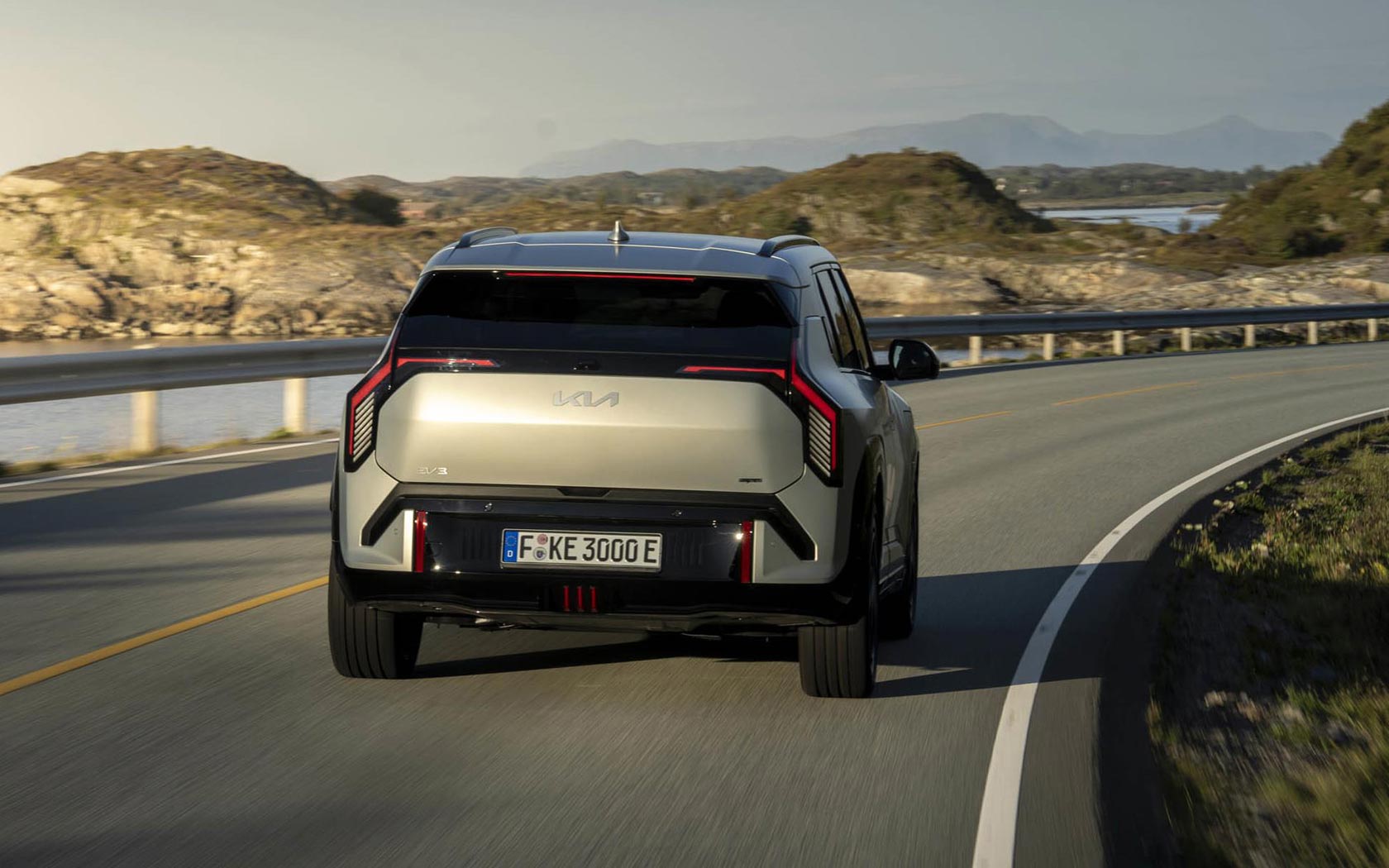 ���� Kia EV3 GT 