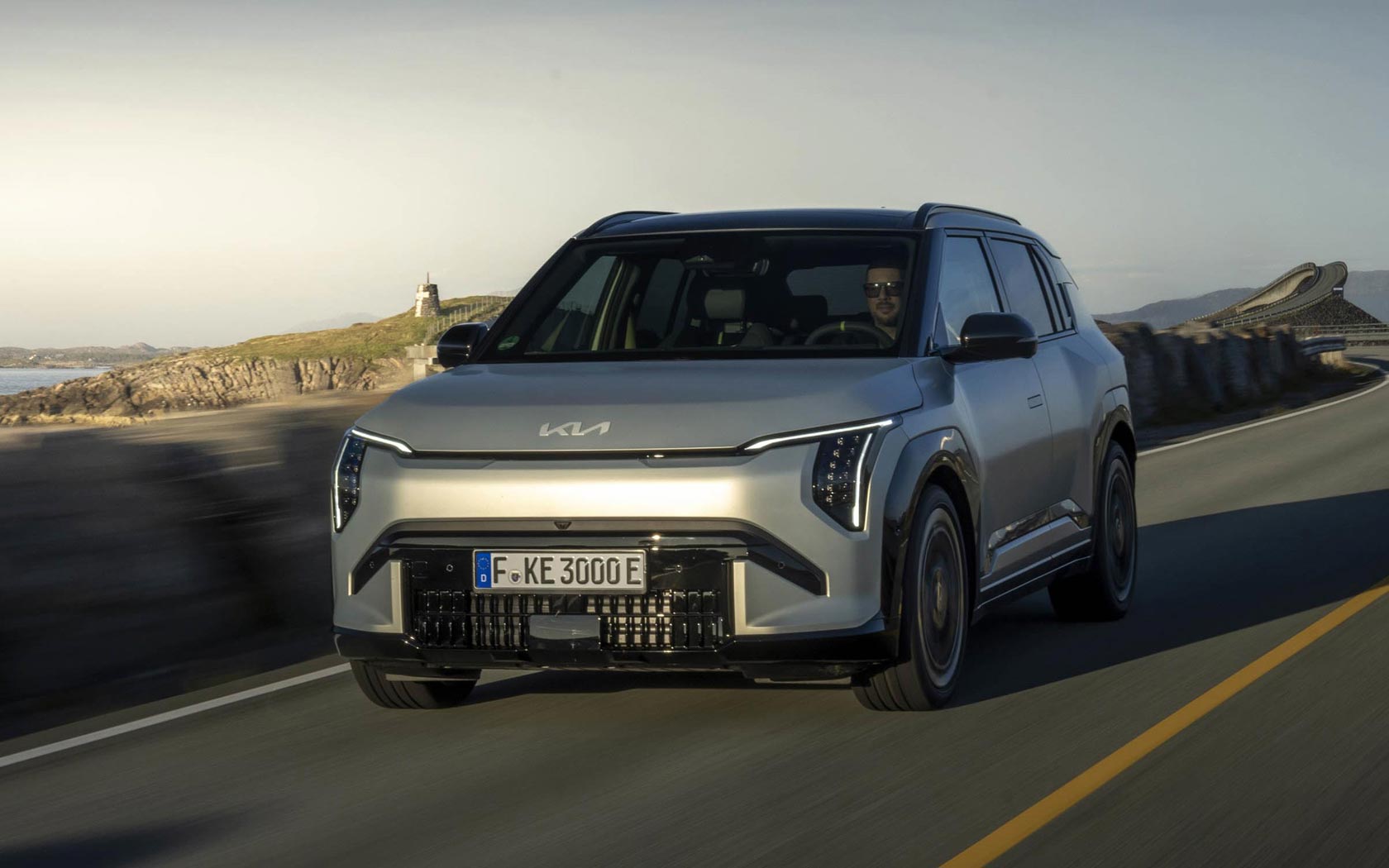 ���� Kia EV3 GT 