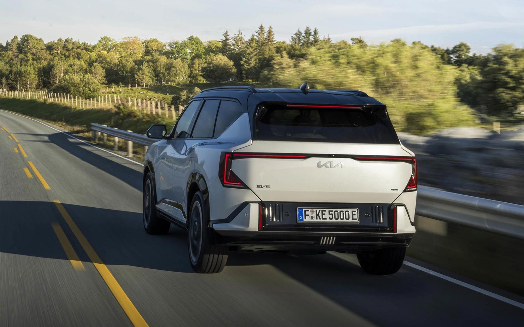���� Kia EV5 GT 