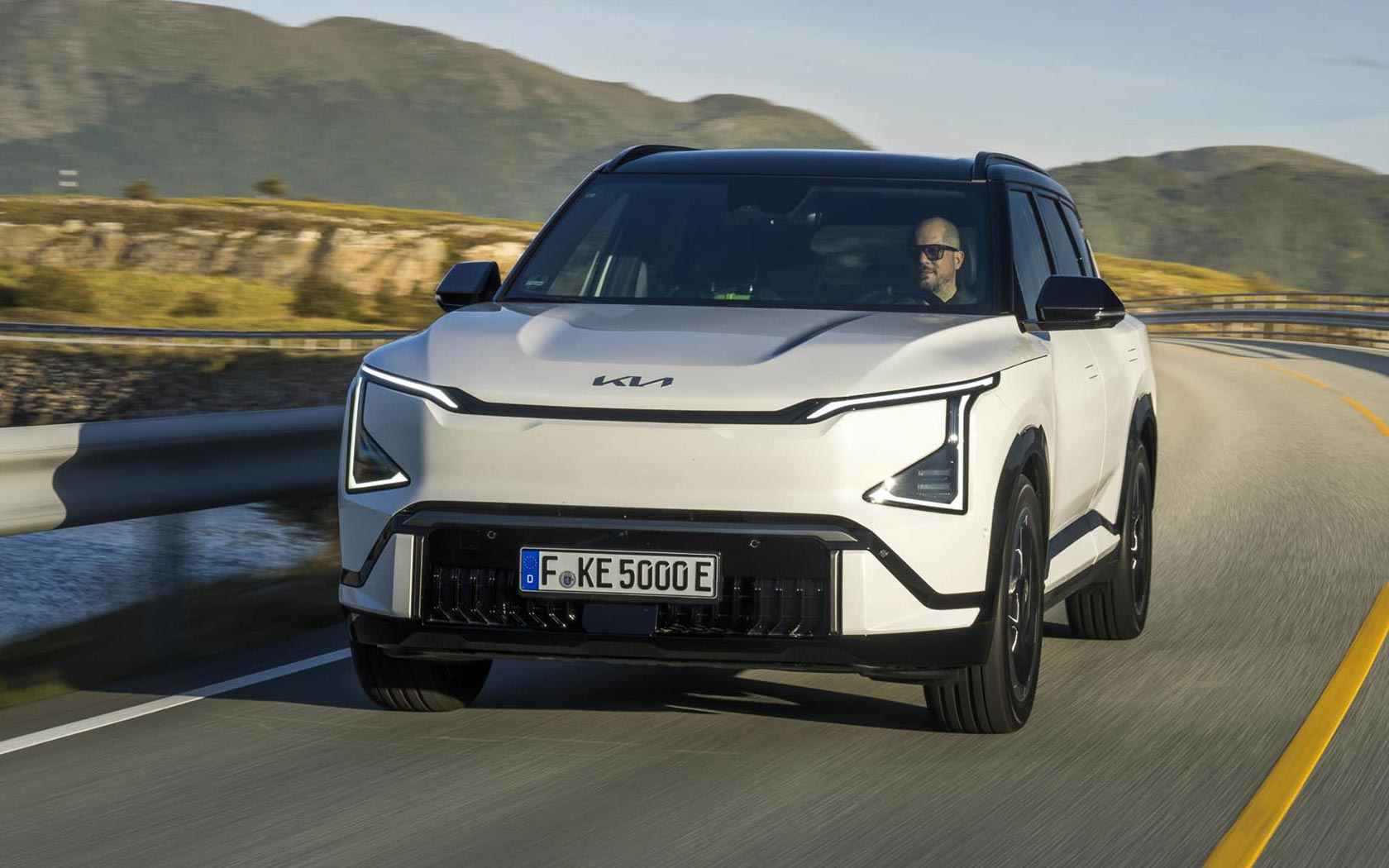 ���� Kia EV5 GT 