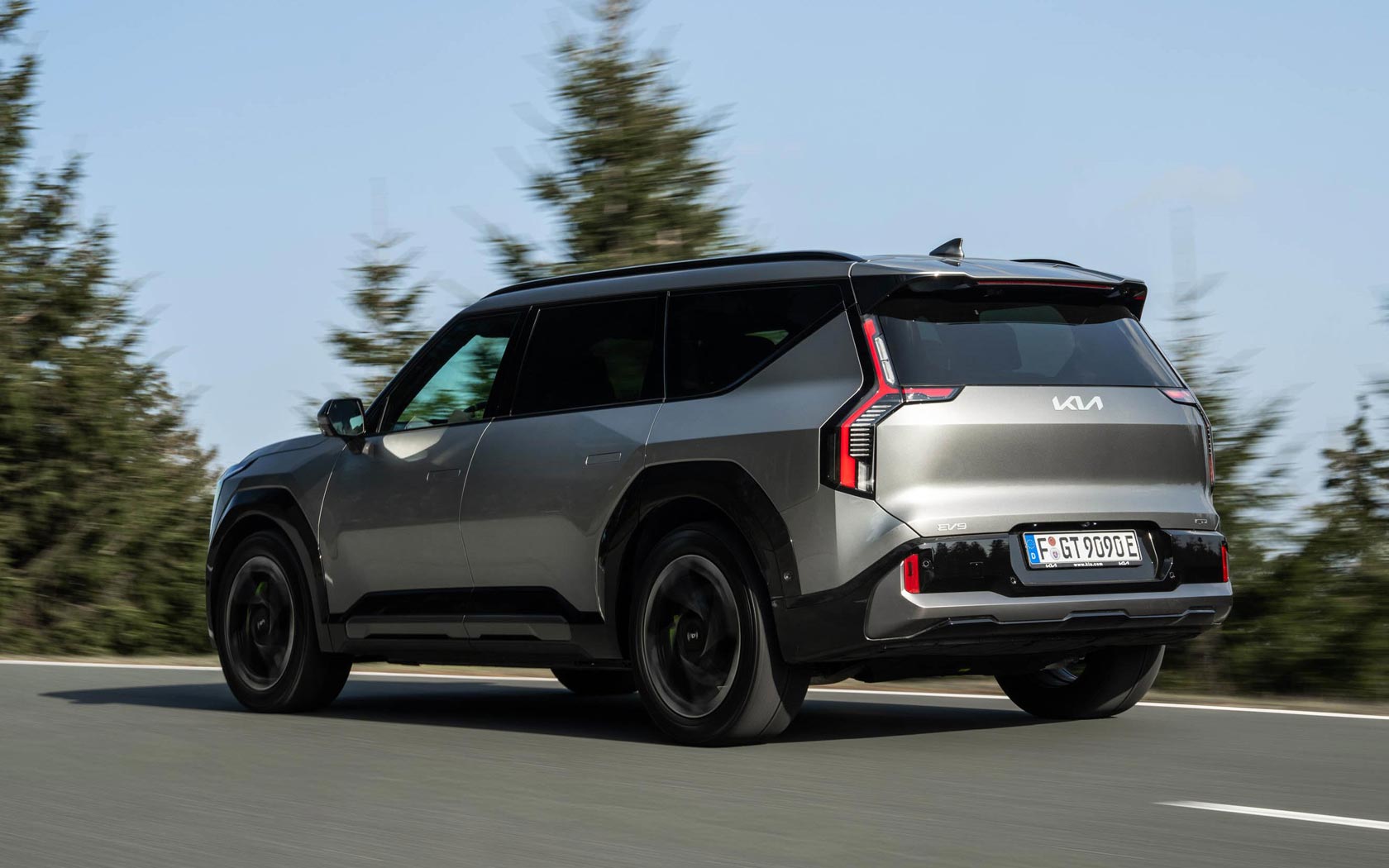 ���� Kia EV9 GT 