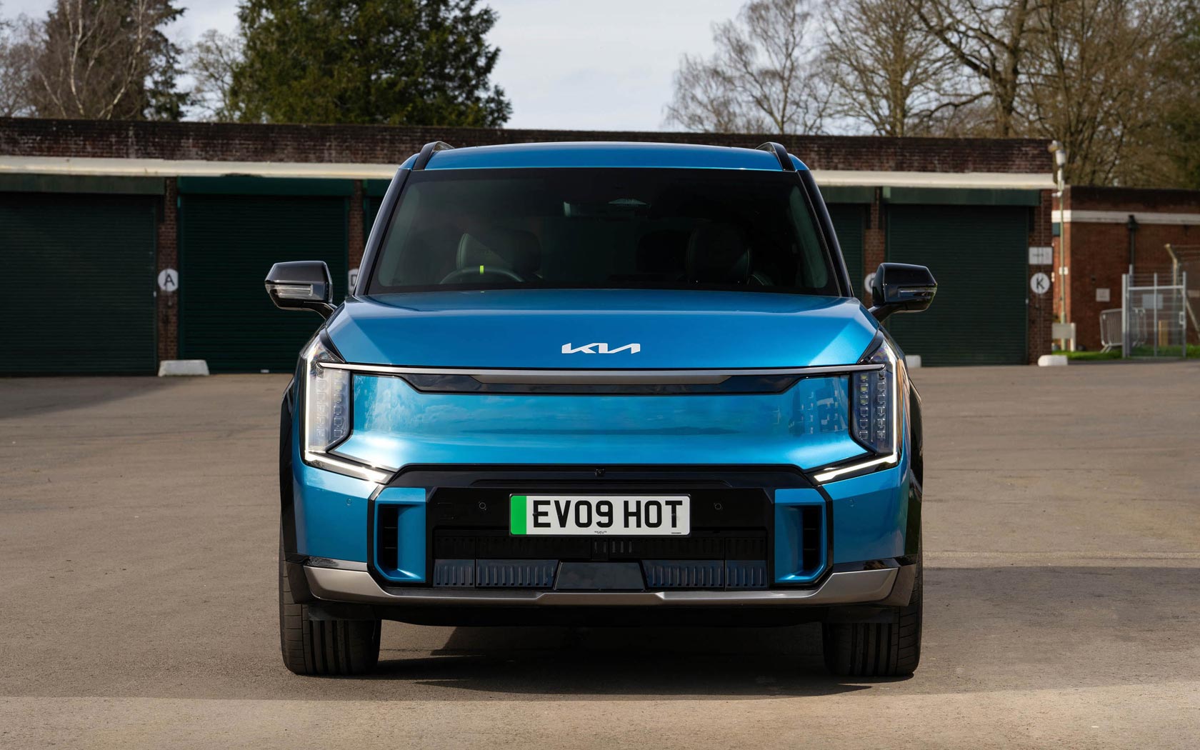 ���� Kia EV9 GT 