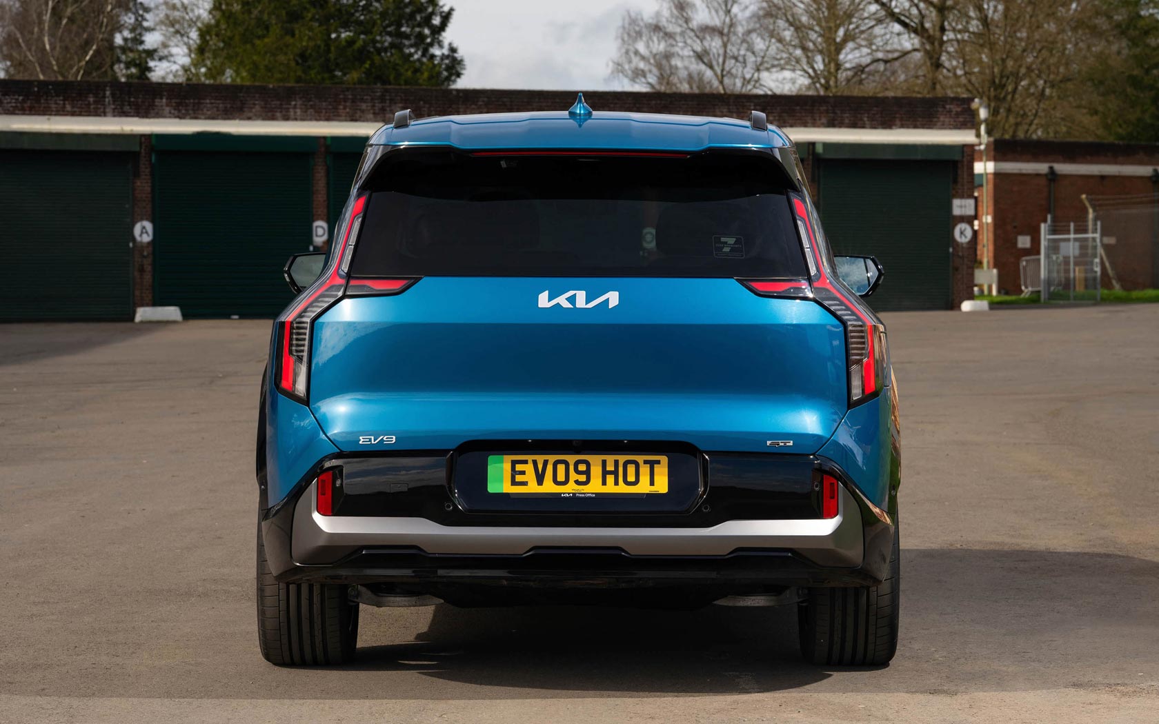 ���� Kia EV9 GT 