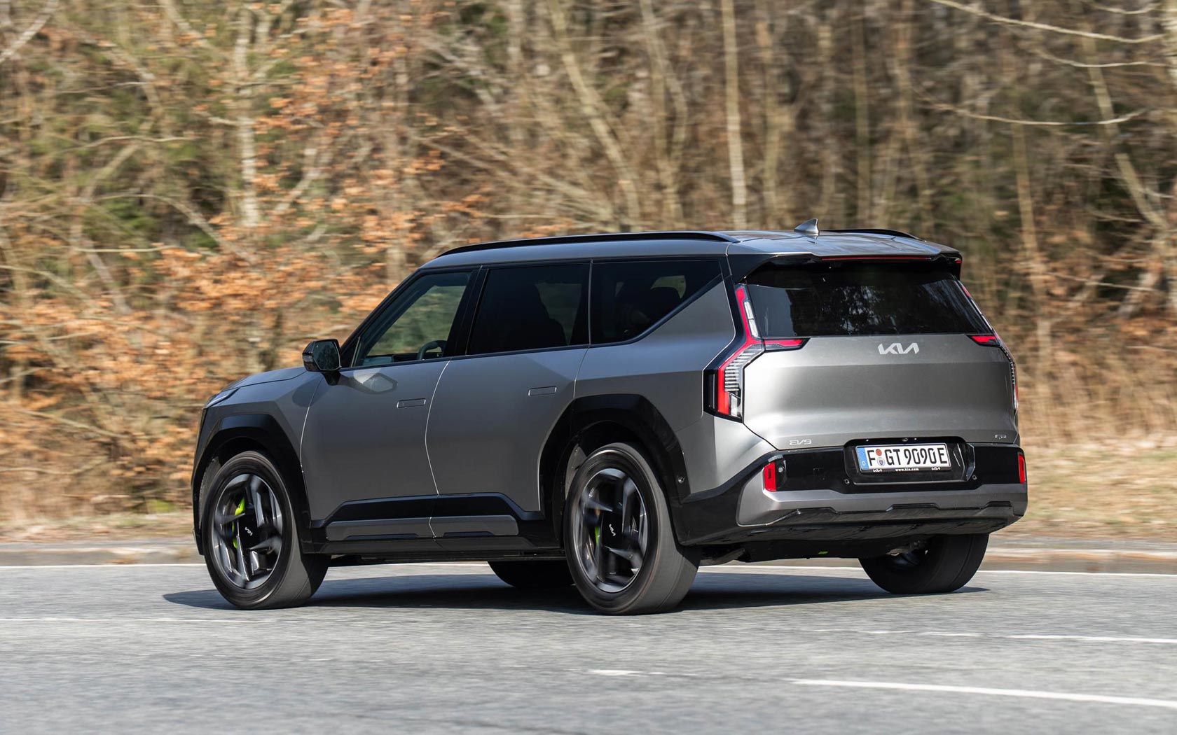 ���� Kia EV9 GT 