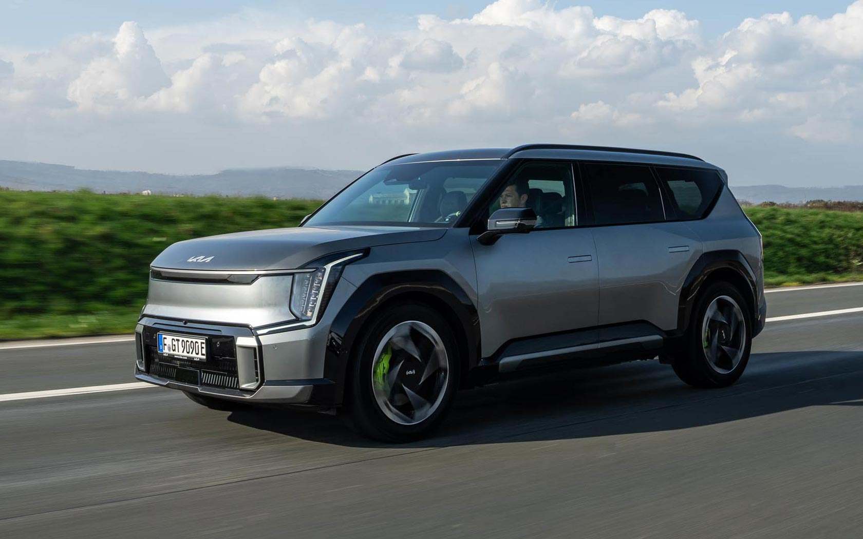 ���� Kia EV9 GT 