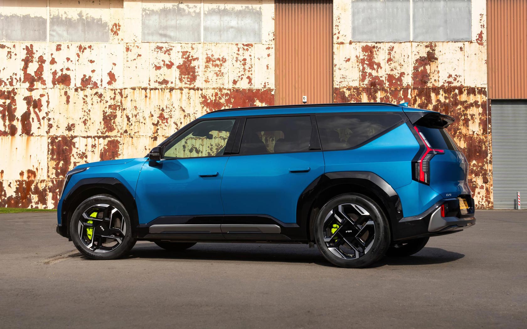 ���� Kia EV9 GT 
