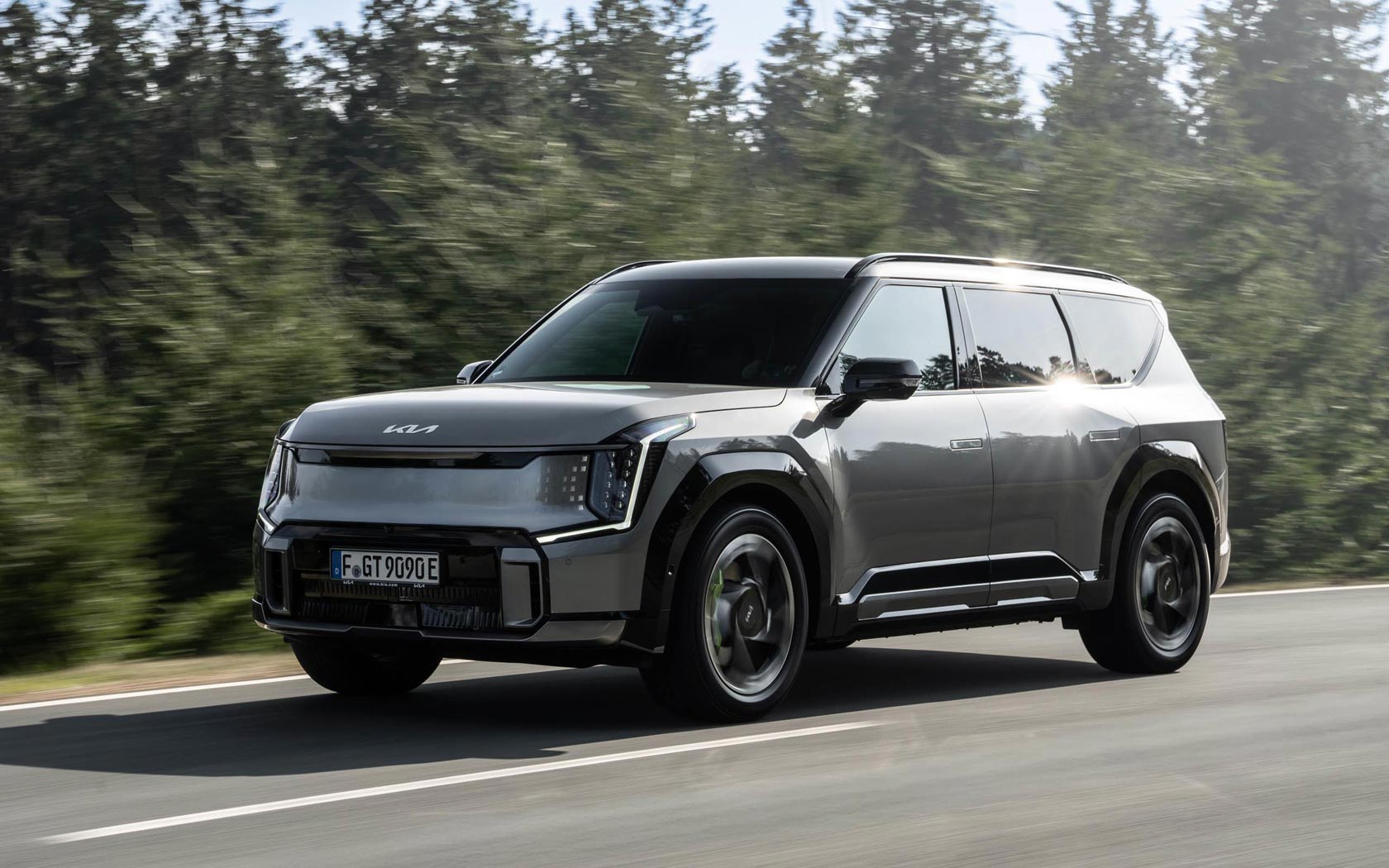 ���� Kia EV9 GT 
