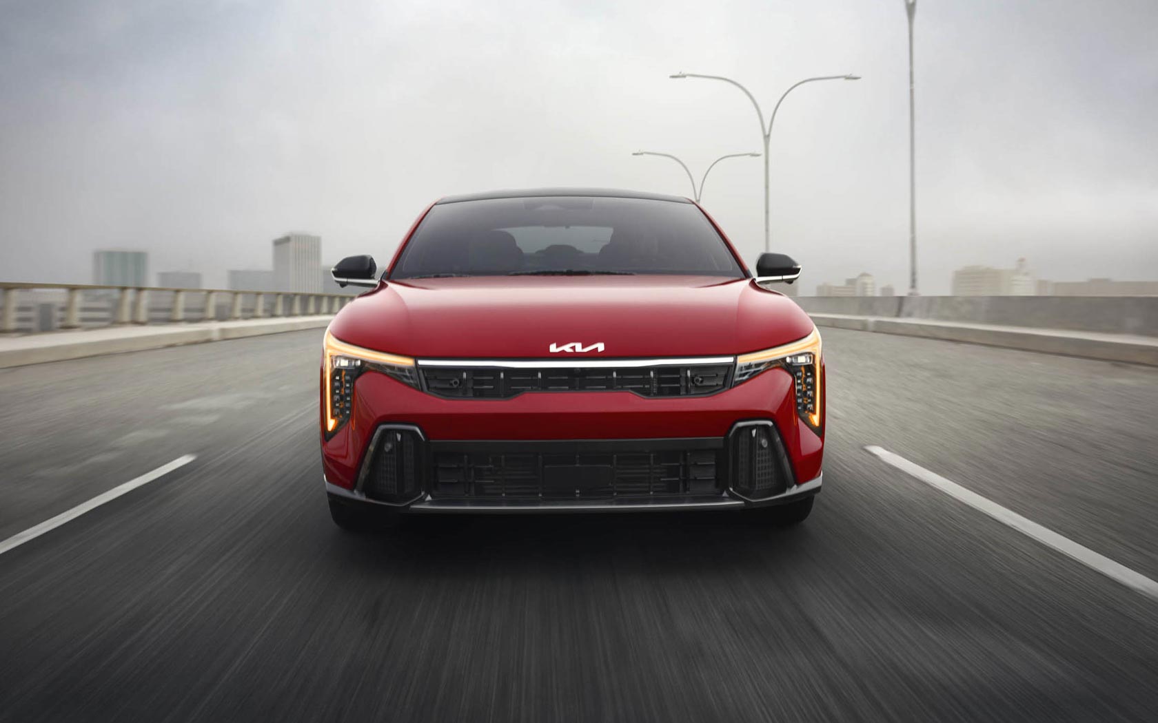 ���� Kia K4 