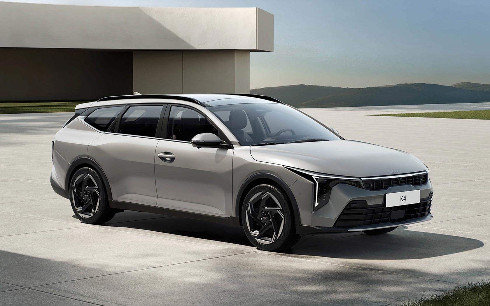 ���� Kia K4 Sportwagon 