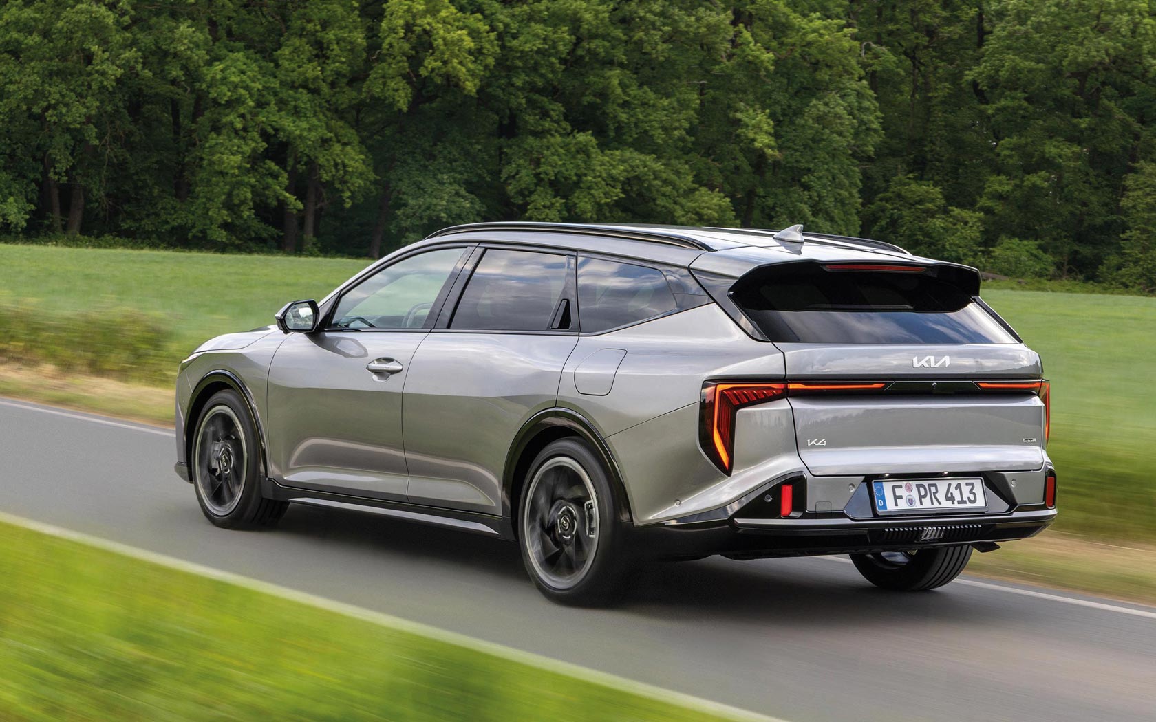 ���� Kia K4 Sportwagon 