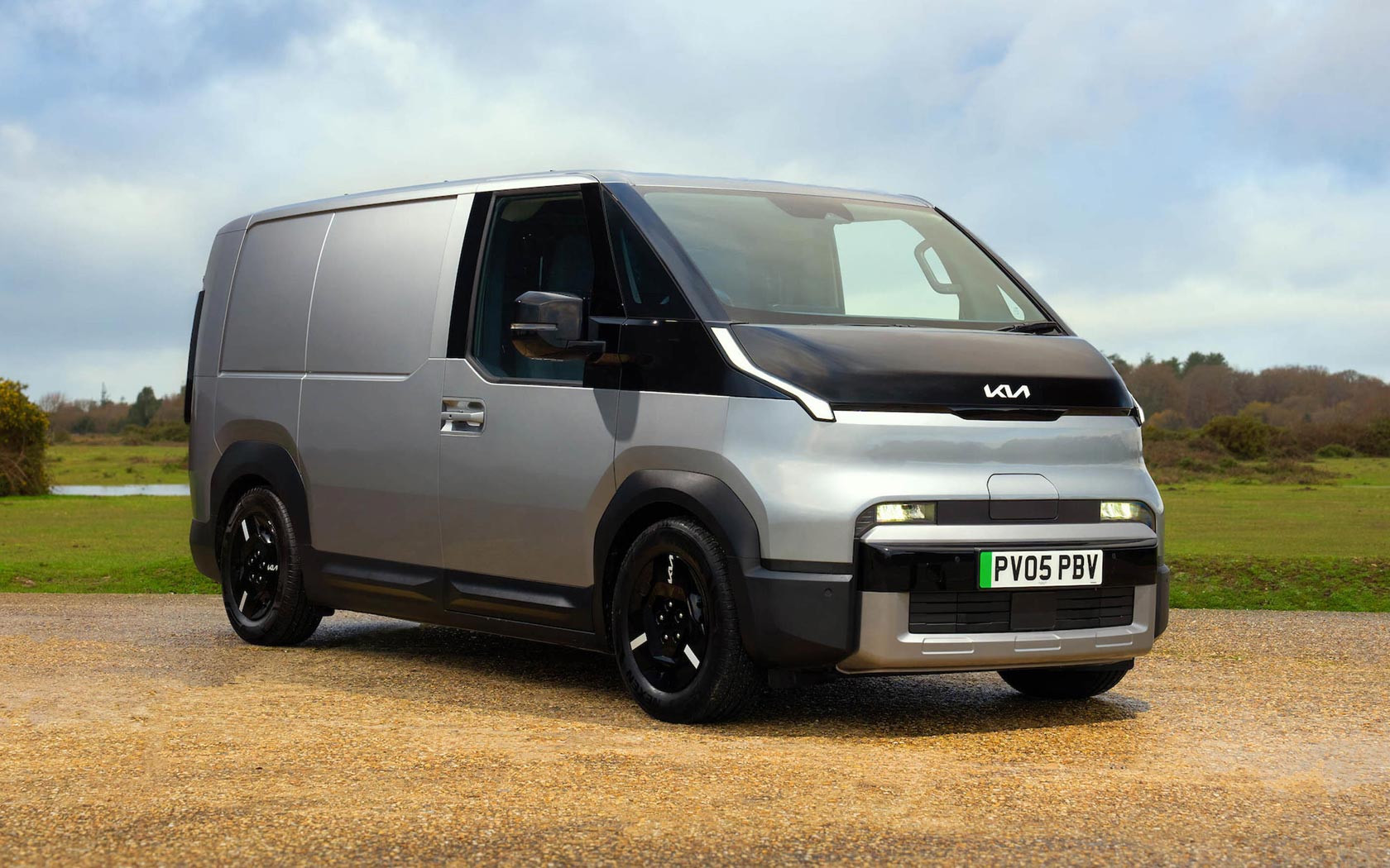 ���� Kia PV5 Cargo 