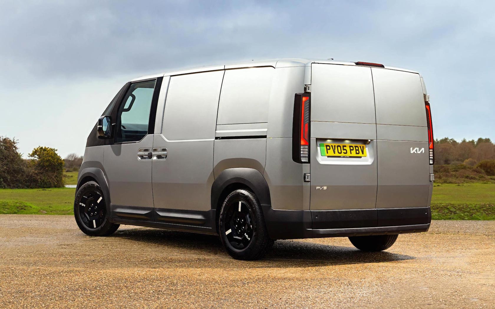 ���� Kia PV5 Cargo 