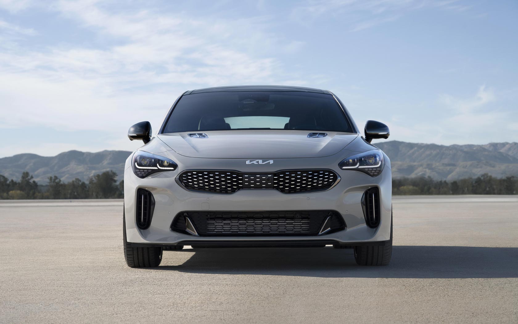 ���� Kia Stinger 