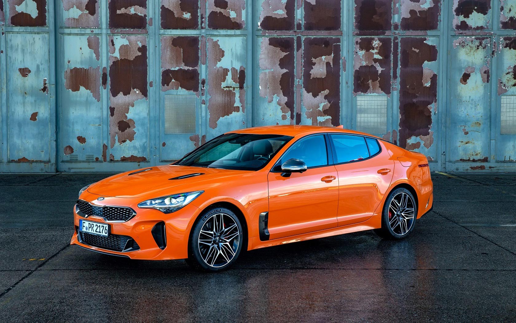 ���� Kia Stinger 
