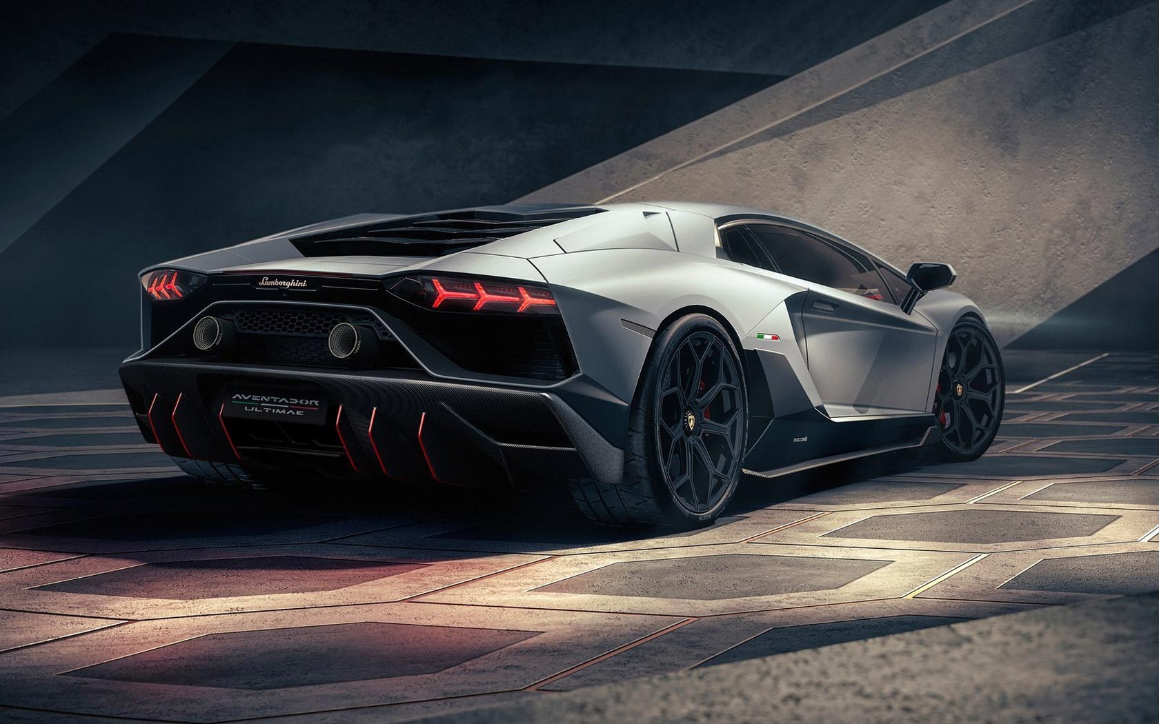  Lamborghini Aventador Ultimae 