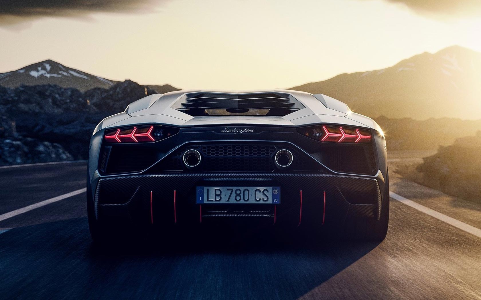  Lamborghini Aventador Ultimae 