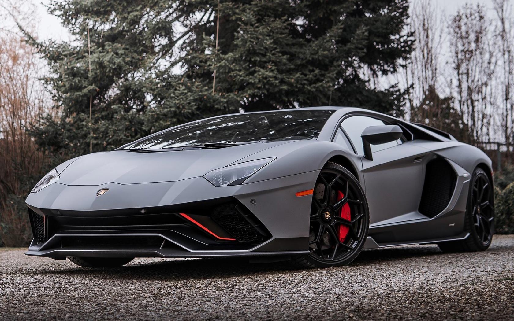  Lamborghini Aventador Ultimae 