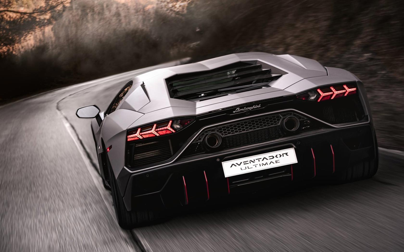 Lamborghini Aventador lp780