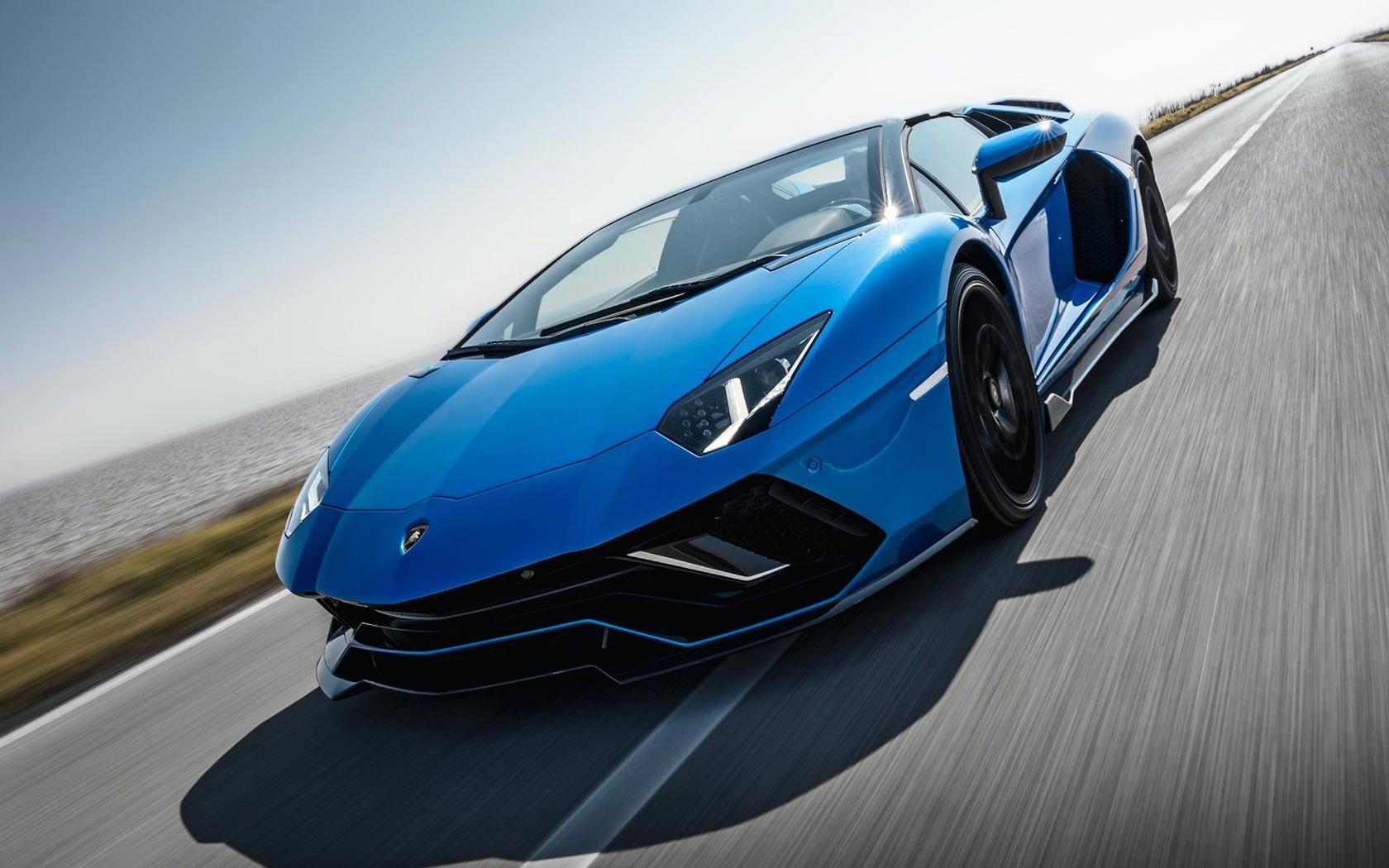  Lamborghini Aventador Ultimae Roadster 